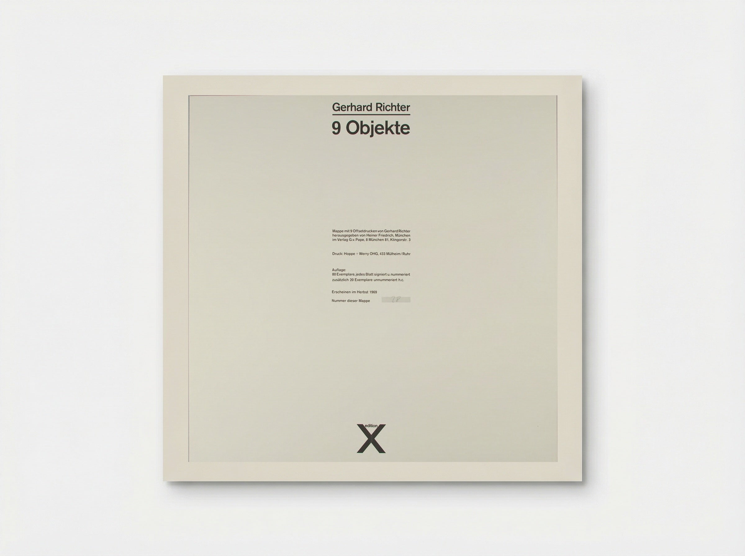 Title page for the portfolio 9 Objekte - Gerhard Richter - Poster