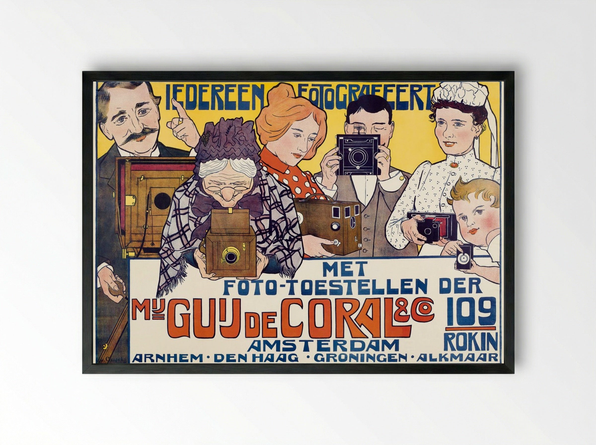 Iedereen Fotografeert (Everyone Photographs) - Johann Georg van Caspel - Framed Print Black