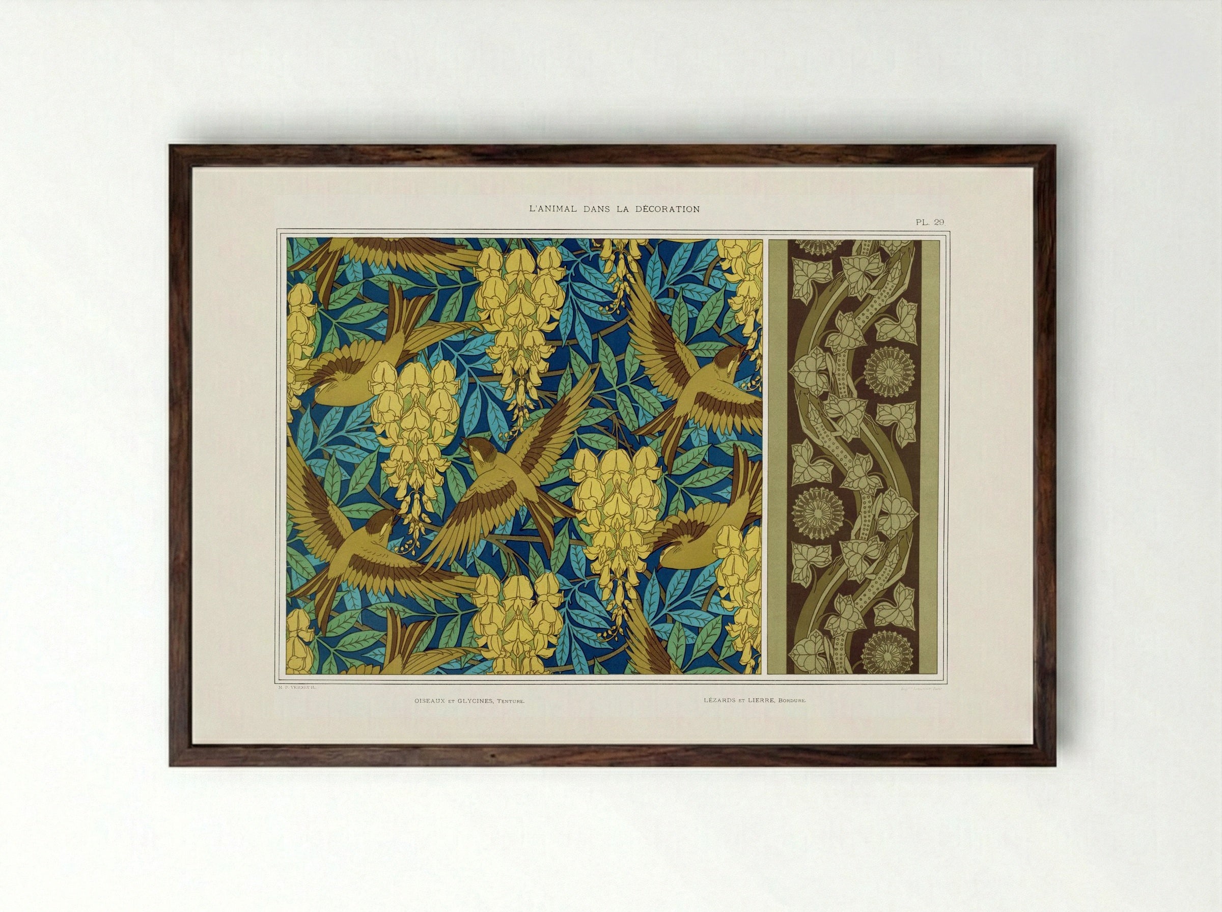 Oiseaux et Glycines, Tenture; Lézards et Lierre, Bordure - Maurice Pillard Verneuil - Framed Print Dark Wood