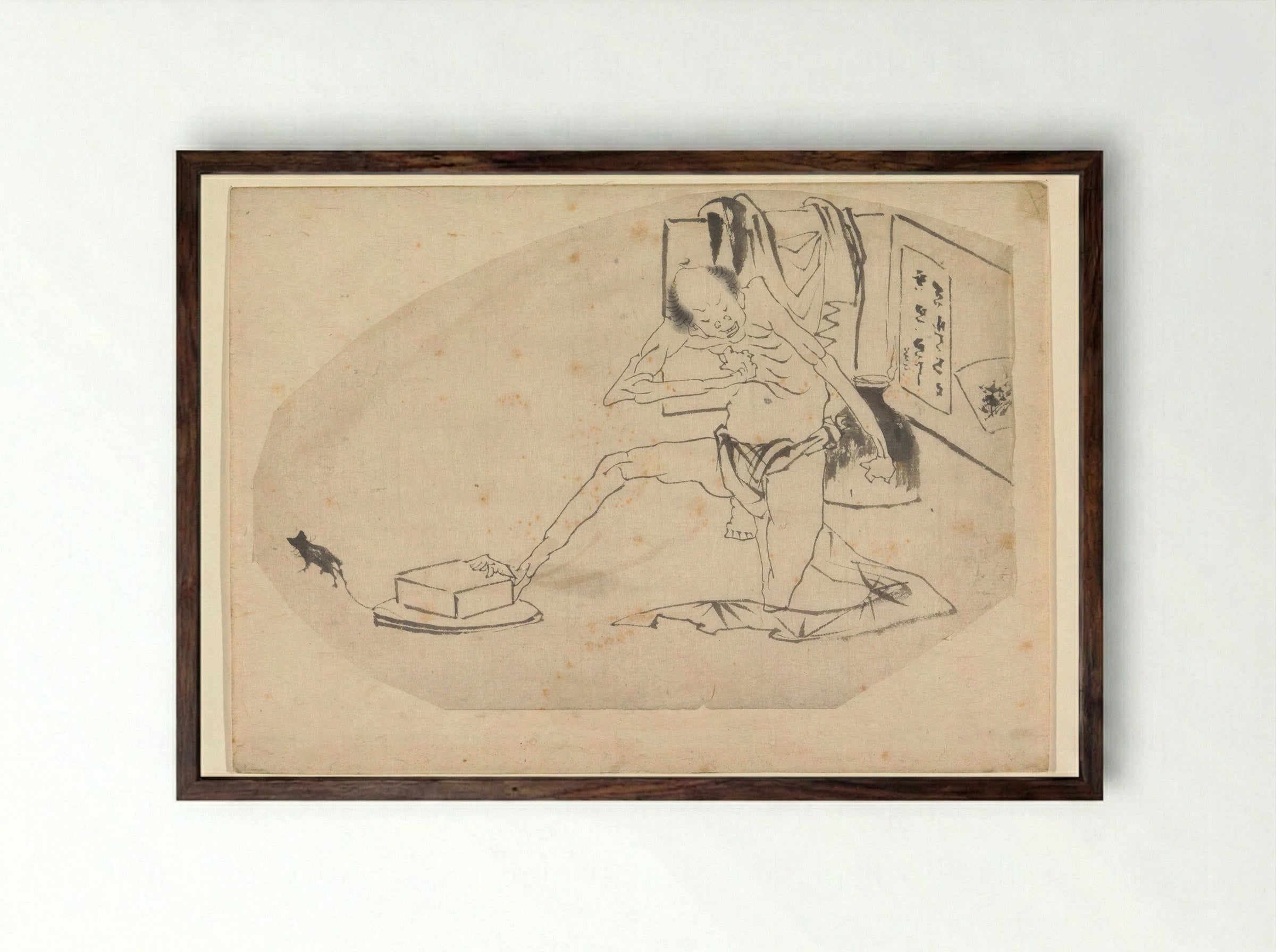 Man in Lendendoek, een doos en een muis - Katsushika Hokusai - Framed Print Dark Wood