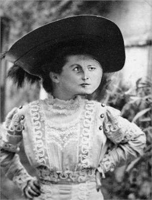 Remedios Varo portrait