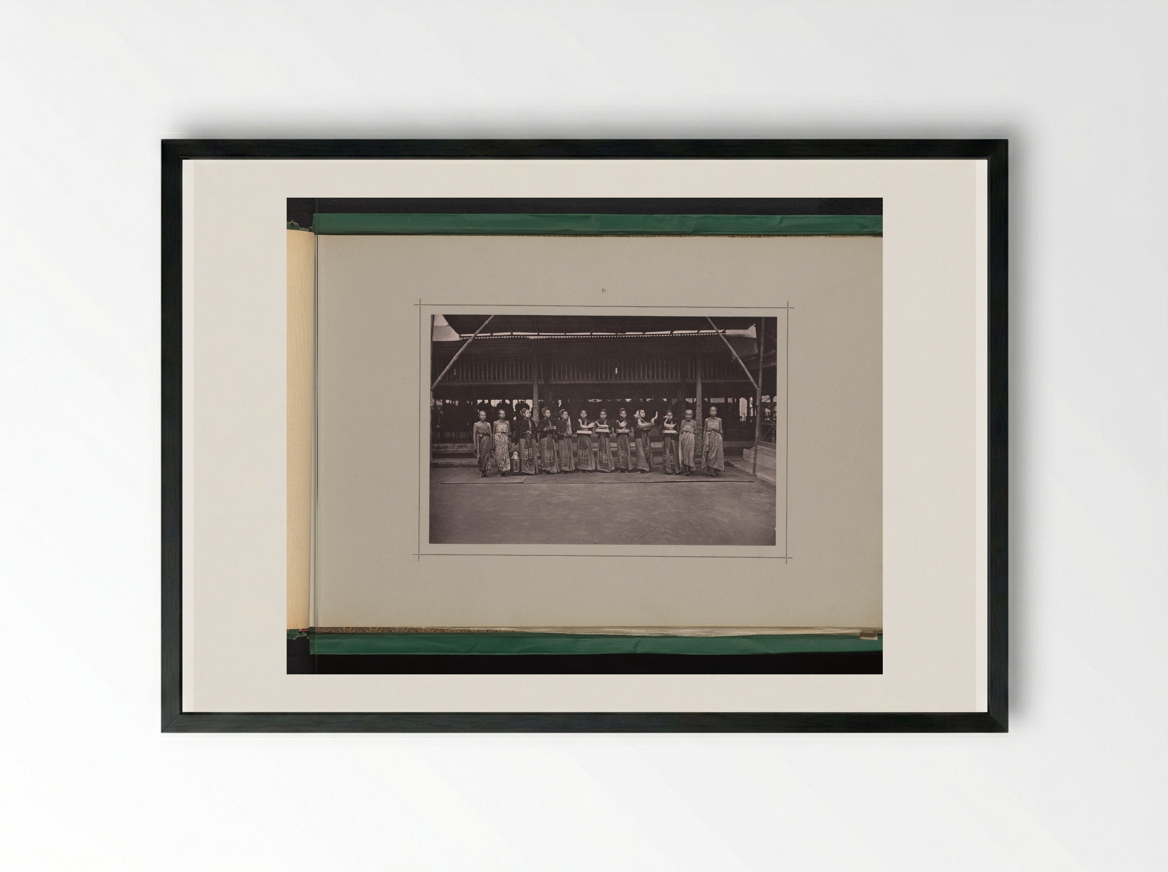 Acht draagsters van sieraden van de sultan in de Kraton Ngayogyakarta Hadiningrat - Kassian Céphas - Framed Print Black