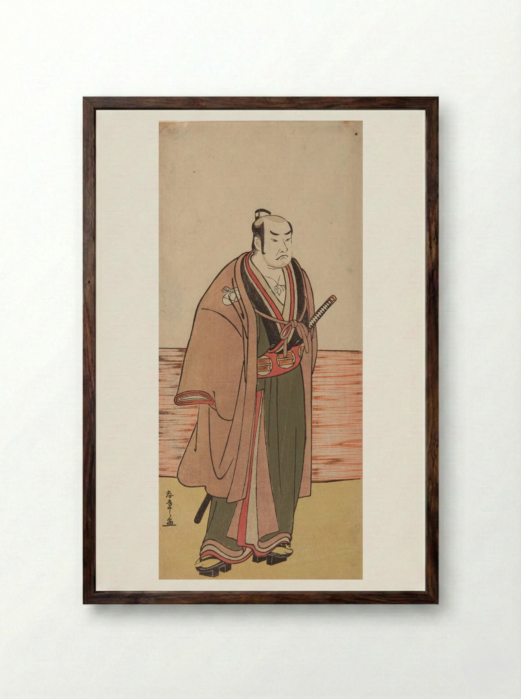 Actor in the play Hatsumombi Kuruwa Soga - Katsukawa Shunshō - Framed Print Dark Wood