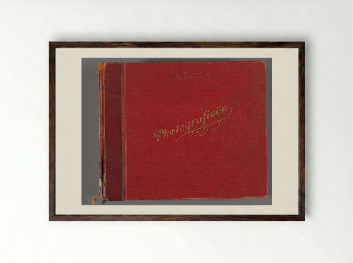 Album Cover (Photographieën) - Charlotte Alida Boelen-Matthes - Framed Print Dark Wood
