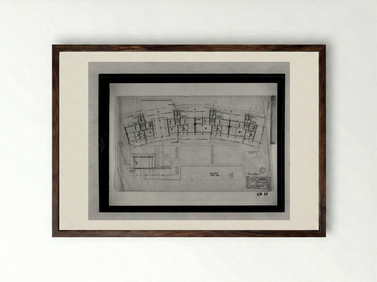 Apartment House for Interbau Exhibition, Berlin-Hansaviertel: Ground floor plan - Walter Gropius - Framed Print Dark Wood
