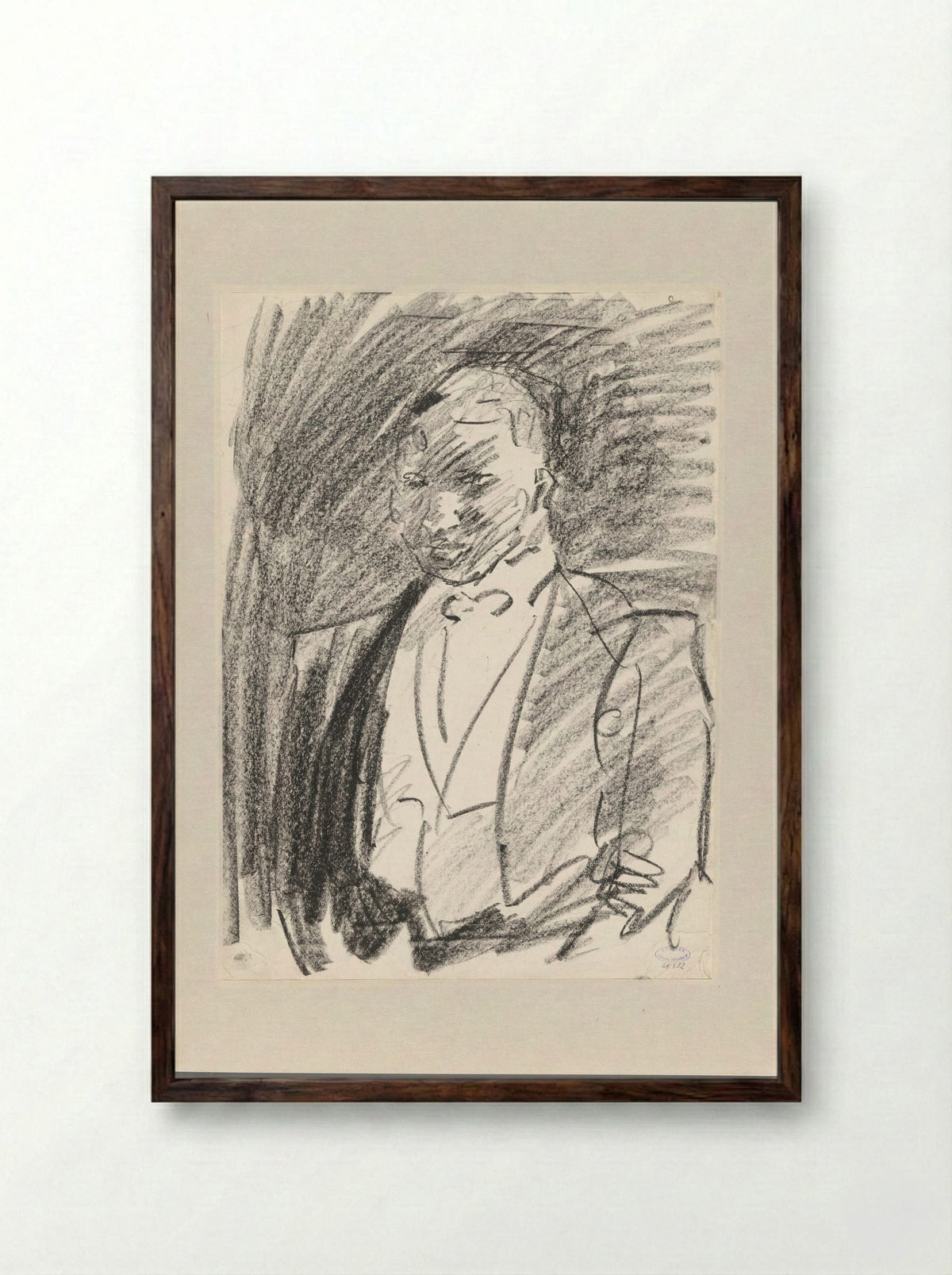 Circusdirecteur in avondkleding - Isaac Israels - Framed Print Dark Wood