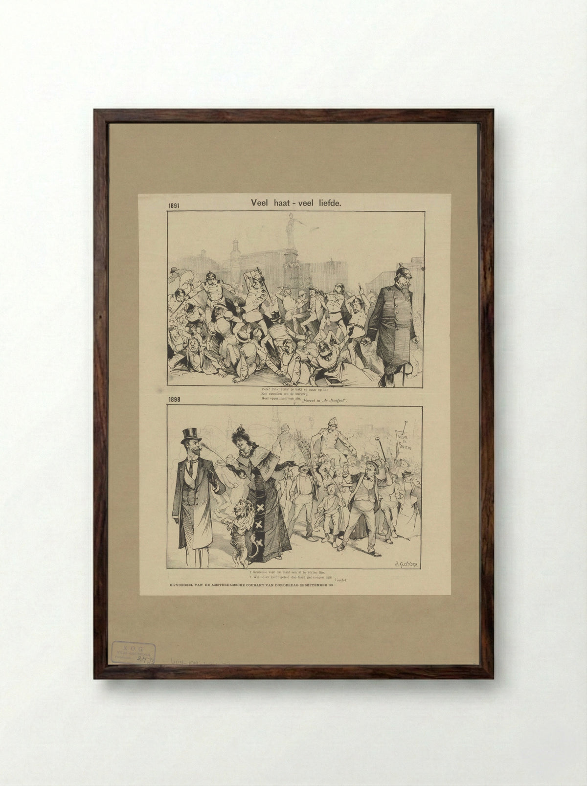 Contrast tussen relatie van Amsterdamse politie met burgers in 1891 en 1898 - Petrus van Geldorp - Framed Print Dark Wood