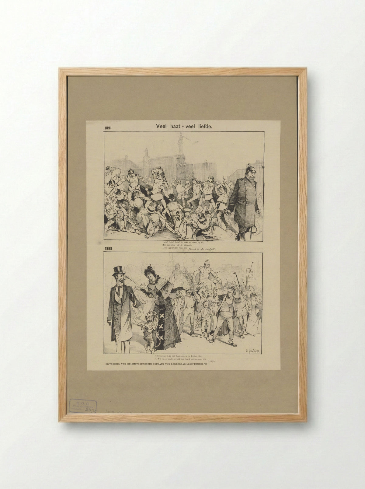 Contrast tussen relatie van Amsterdamse politie met burgers in 1891 en 1898 - Petrus van Geldorp - Framed Print Wood