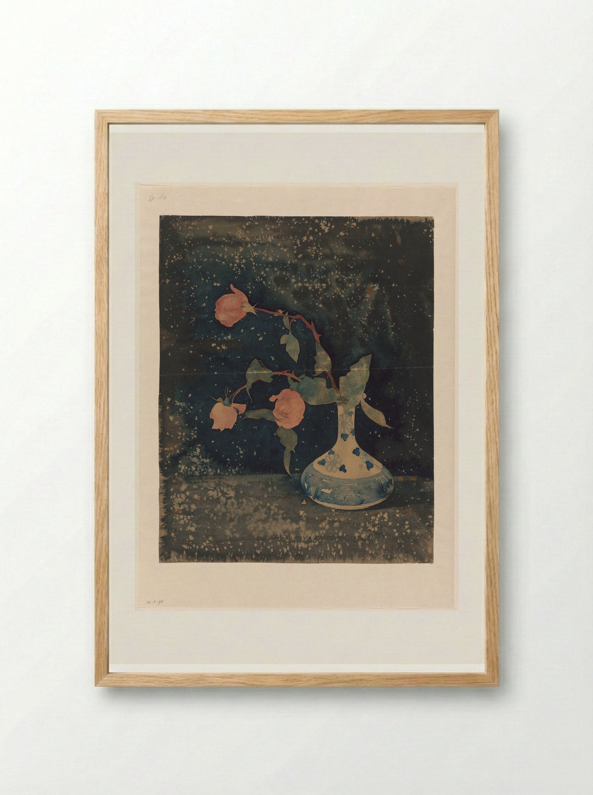 Drie rozen in een oosterse vaas - Theo Nieuwenhuis - Framed Print Wood