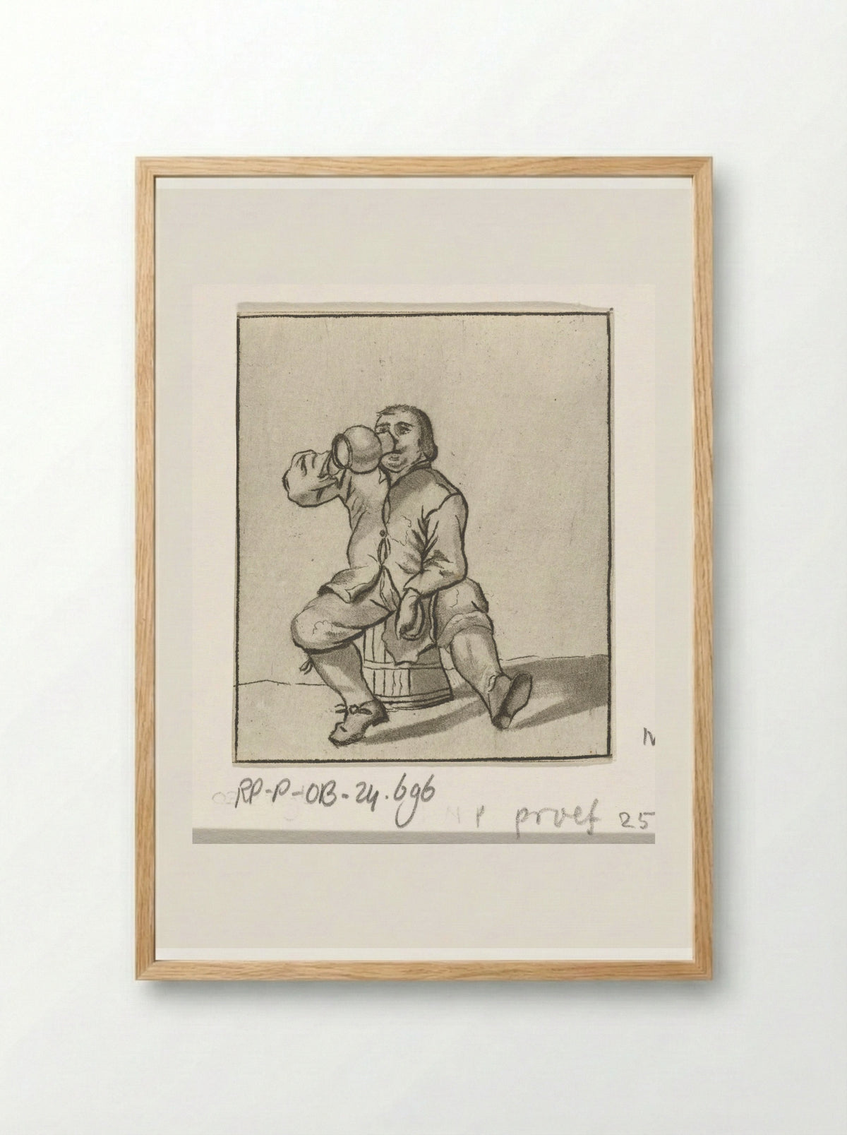 Drinkende man zittend op een ton - Cornelis Ploos van Amstel - Framed Print Wood