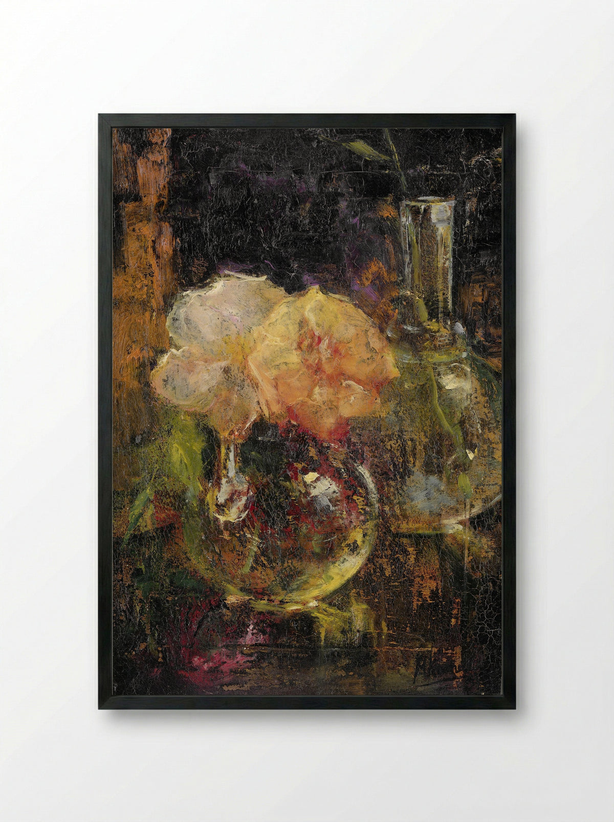 Gele rozen in een karaf - Menso Kamerlingh Onnes - Framed Print Black