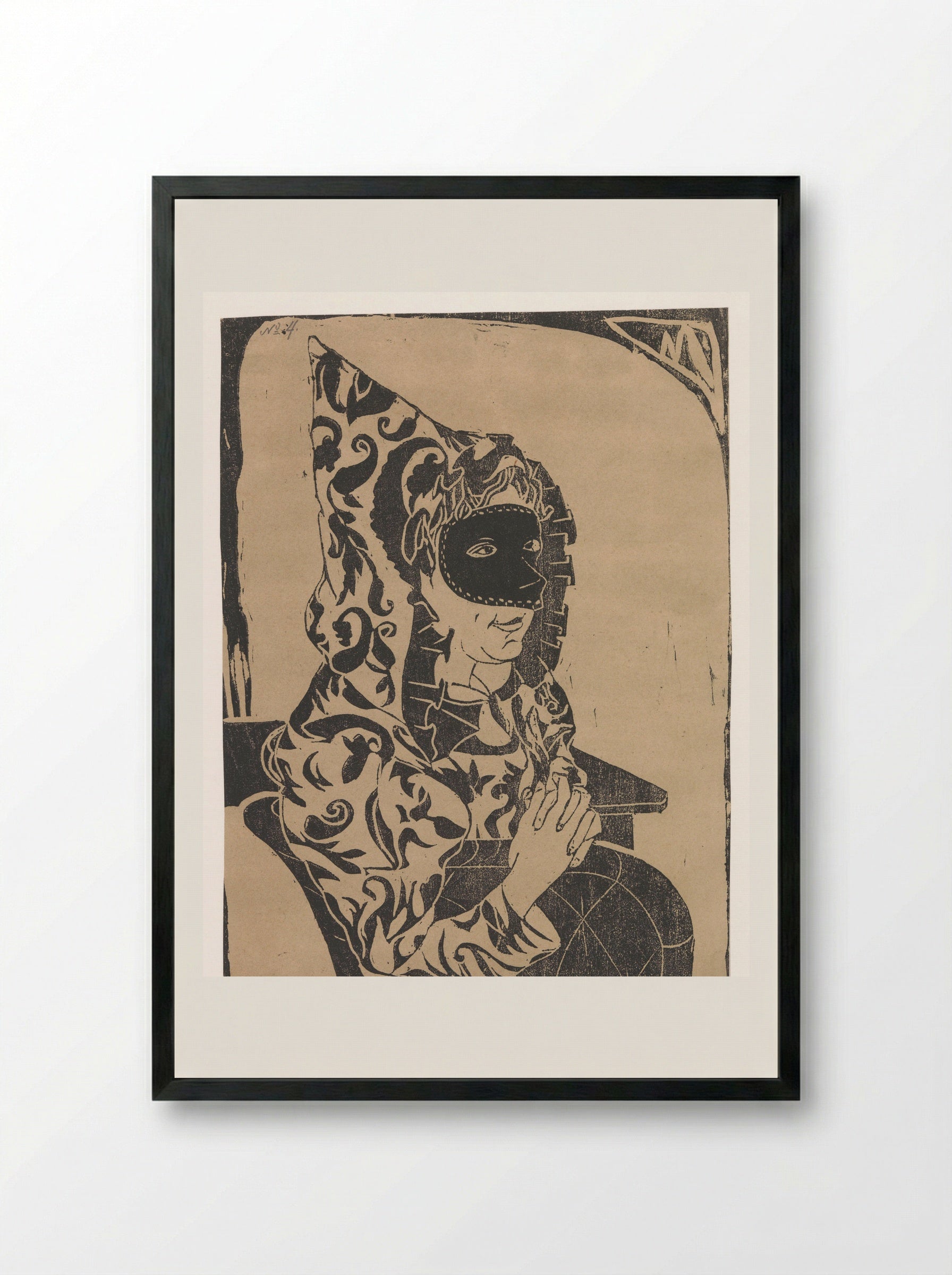 Gemaskerde vrouw met cape - Samuel Jessurun de Mesquita - Framed Print Black