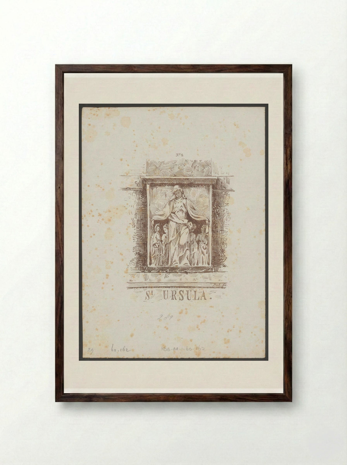 Gevelsteen met de heilige Ursula in het Begijnhof in Amsterdam - Jac van Looij - Framed Print Dark Wood