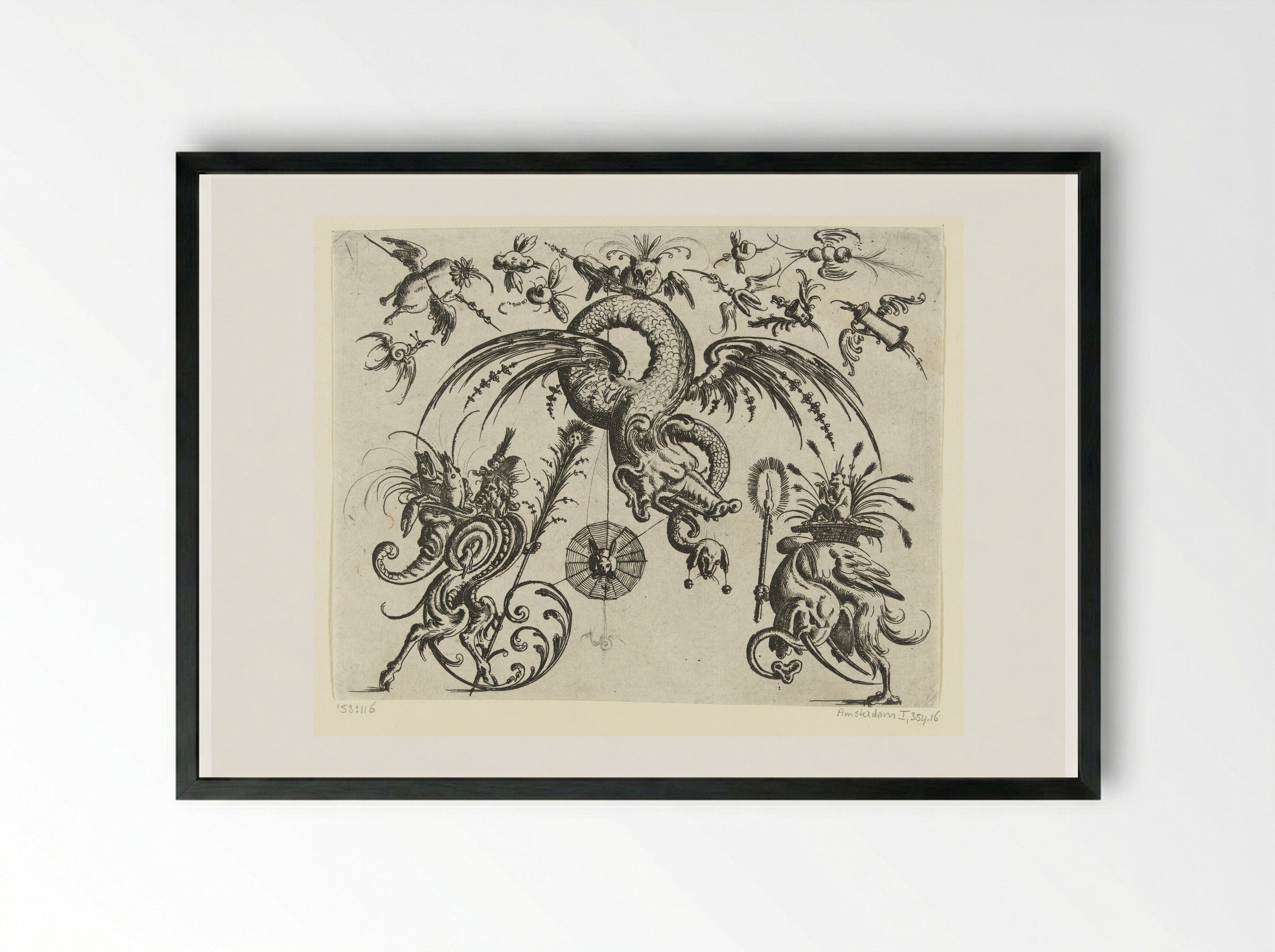Gevleugelde draak (Winged Dragon) - Christoph Jamnitzer - Framed Print Black
