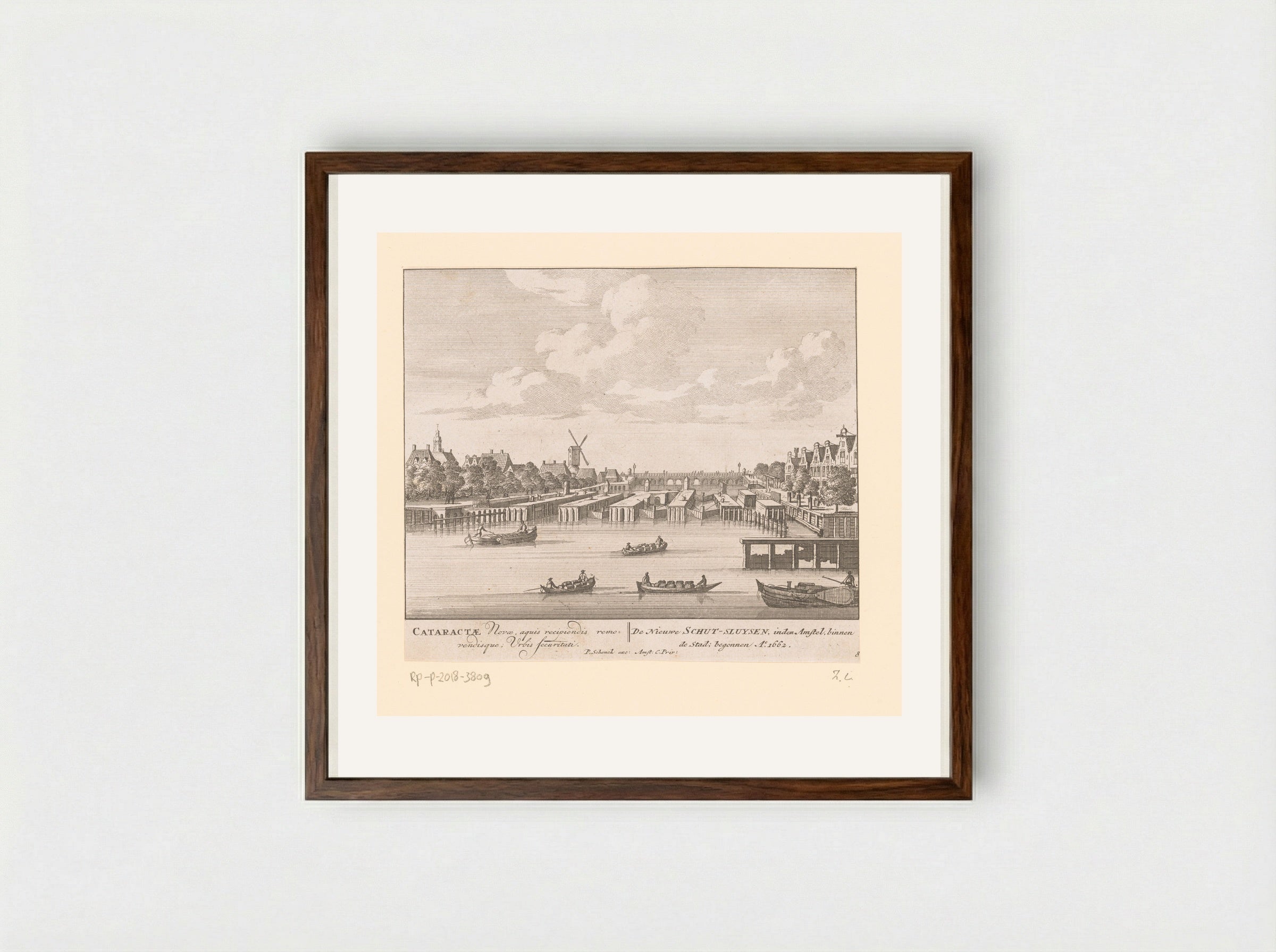 Gezicht op de Binnen-Amstel en de Amstelsluizen - Jan van Call (I) - Framed Print Dark Wood