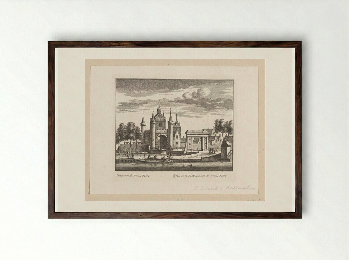 Gezicht op de Friesepoort te Alkmaar - Leonard Schenk - Framed Print Dark Wood