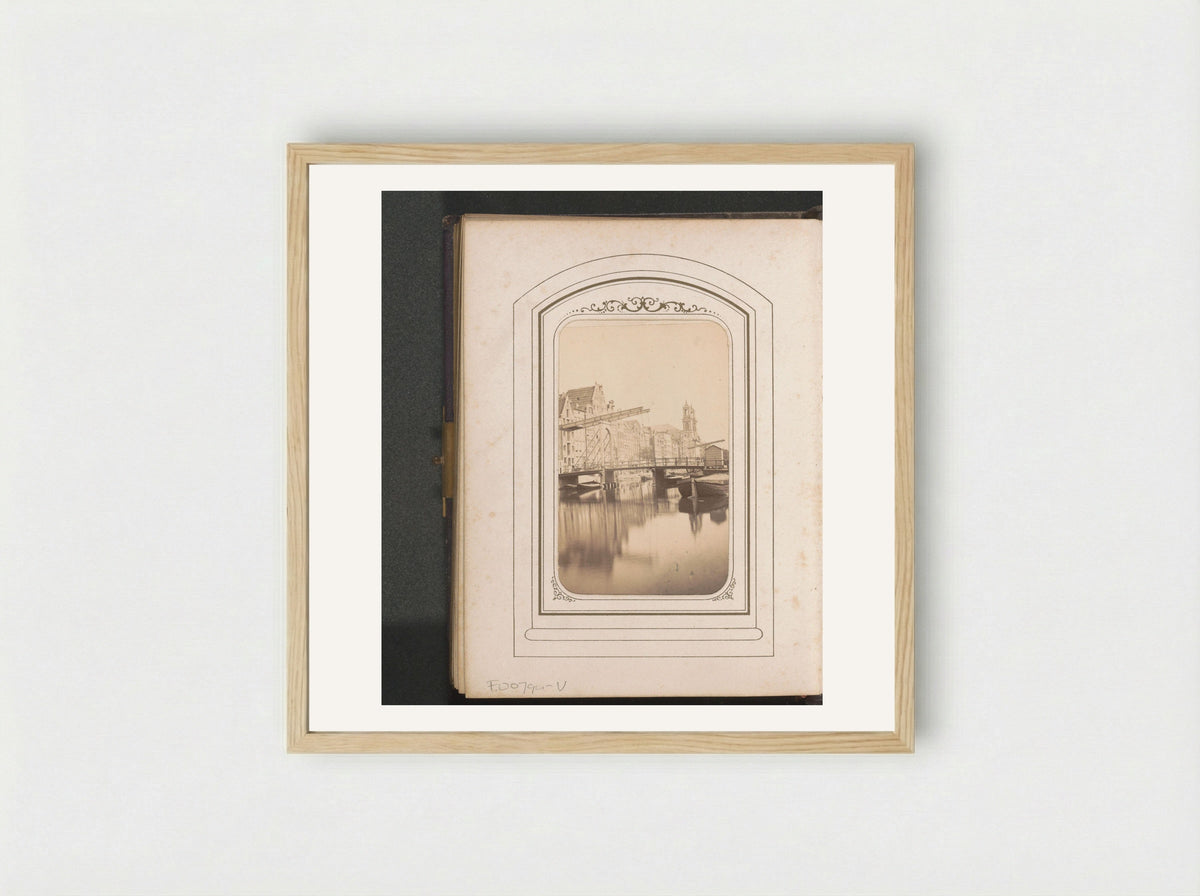 Gezicht op de Houtgracht in Amsterdam - Adolphe Braun & Cie. - Framed Print Wood