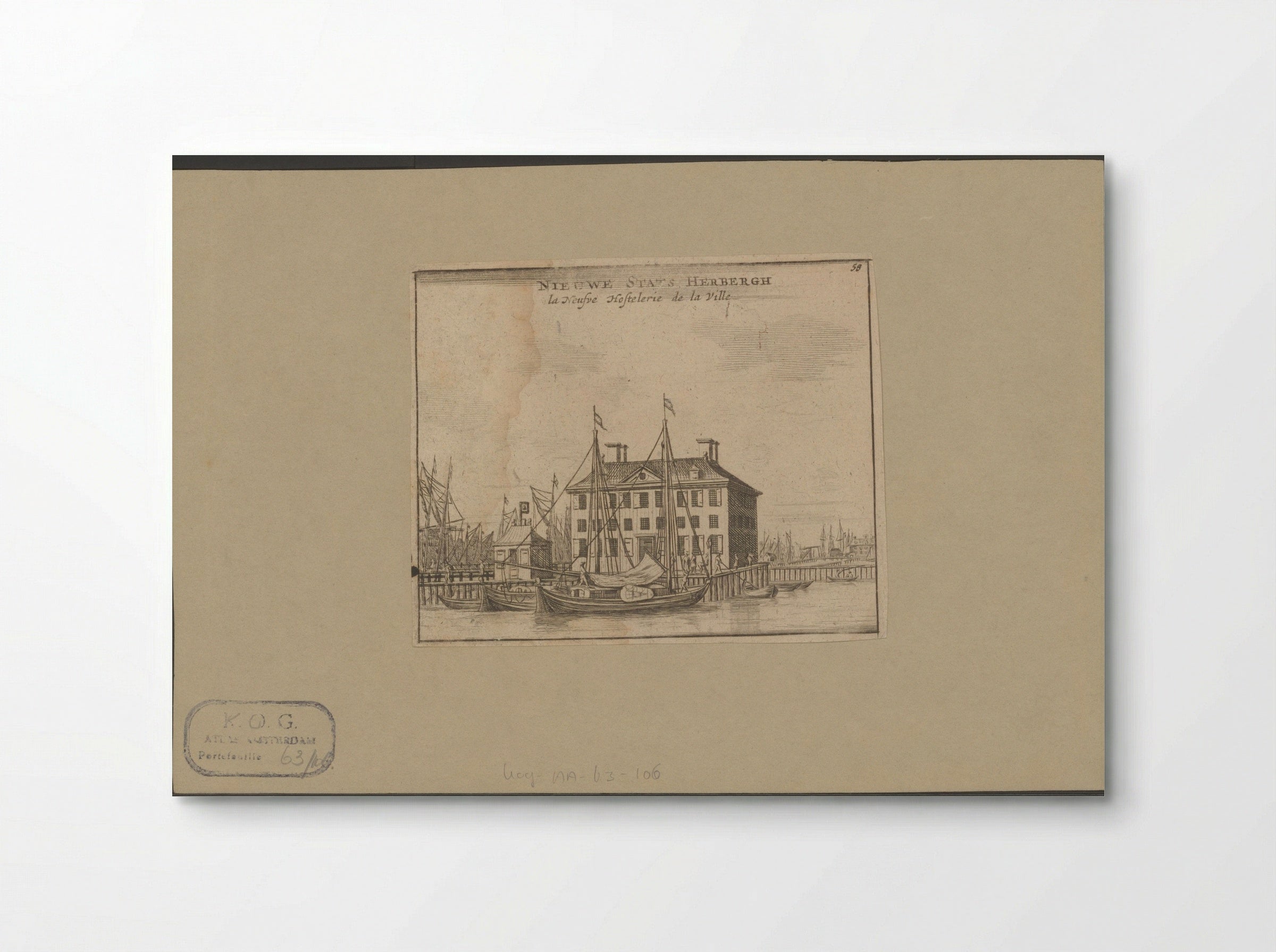 Gezicht op de Nieuwe Stadsherberg aan het IJ te Amsterdam - Jan Veenhuysen - Poster
