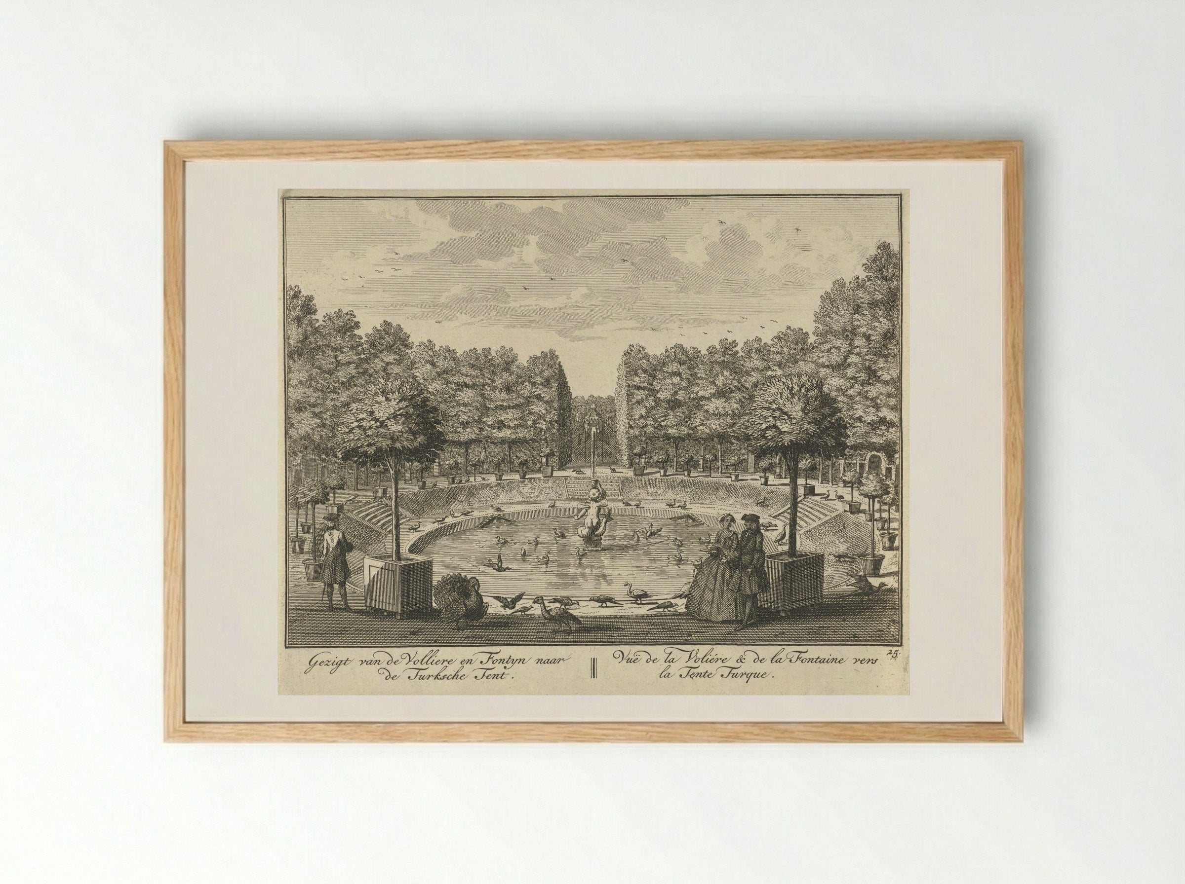 Gezicht op de grote fontein en de Turkse Tent in de tuin van Huis ter Meer te Maarssen - Hendrik de Leth - Framed Print Wood