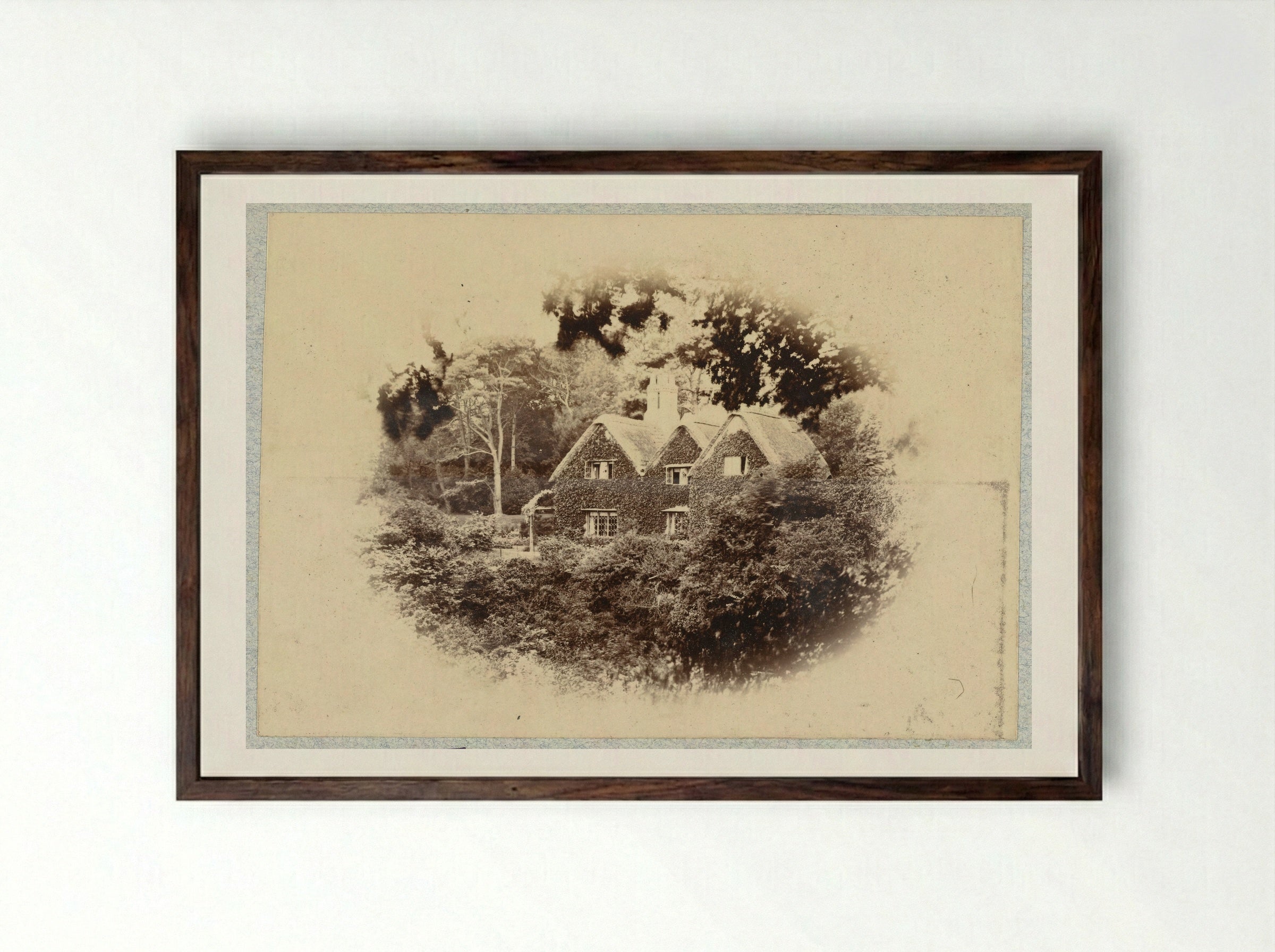 Gezicht op de zijkant van Tower Cottage, Shanklin - Henry Pauw van Wieldrecht - Framed Print Dark Wood