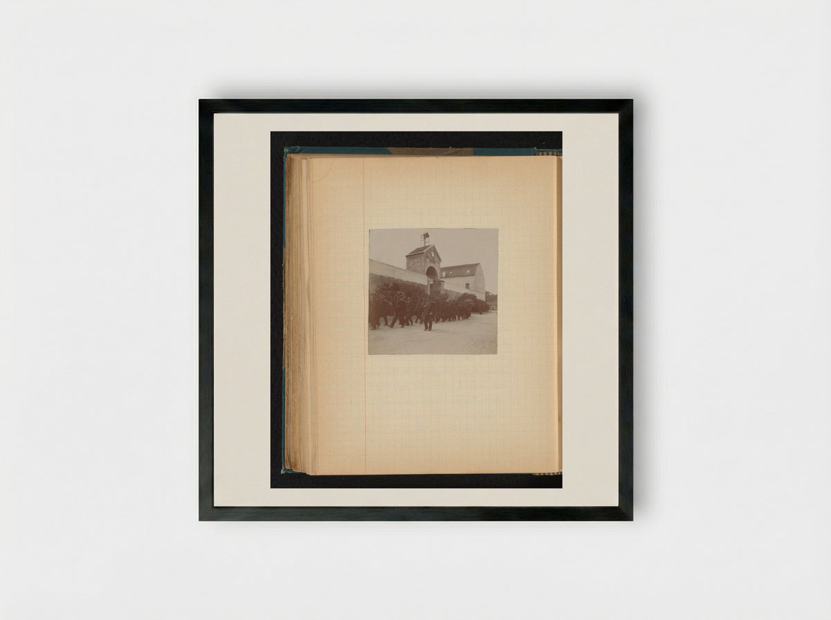 Gezicht op een gevangenispoort met Arabische gevangenen, mogelijk in Chiavari - Théodore van Lelyveld - Framed Print Black