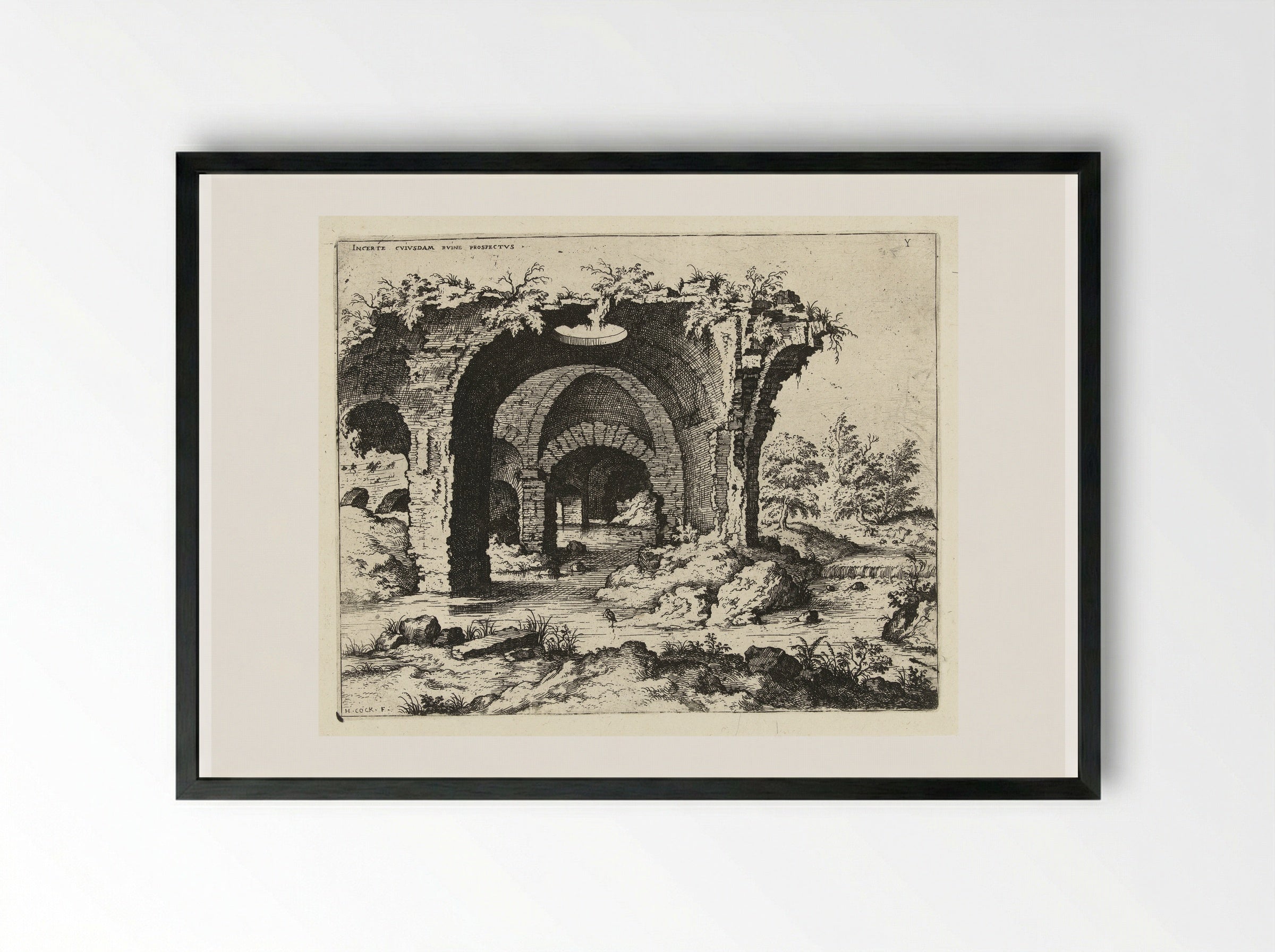 Gezicht op een ruïne te Rome - Hieronymus Cock - Framed Print Black