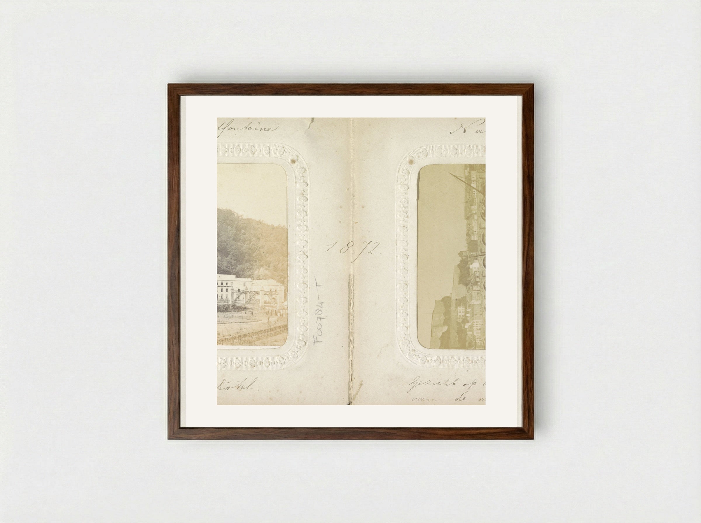 Gezicht op het badhotel van Chaudfontaine - Adolphe Braun & Cie. - Framed Print Dark Wood