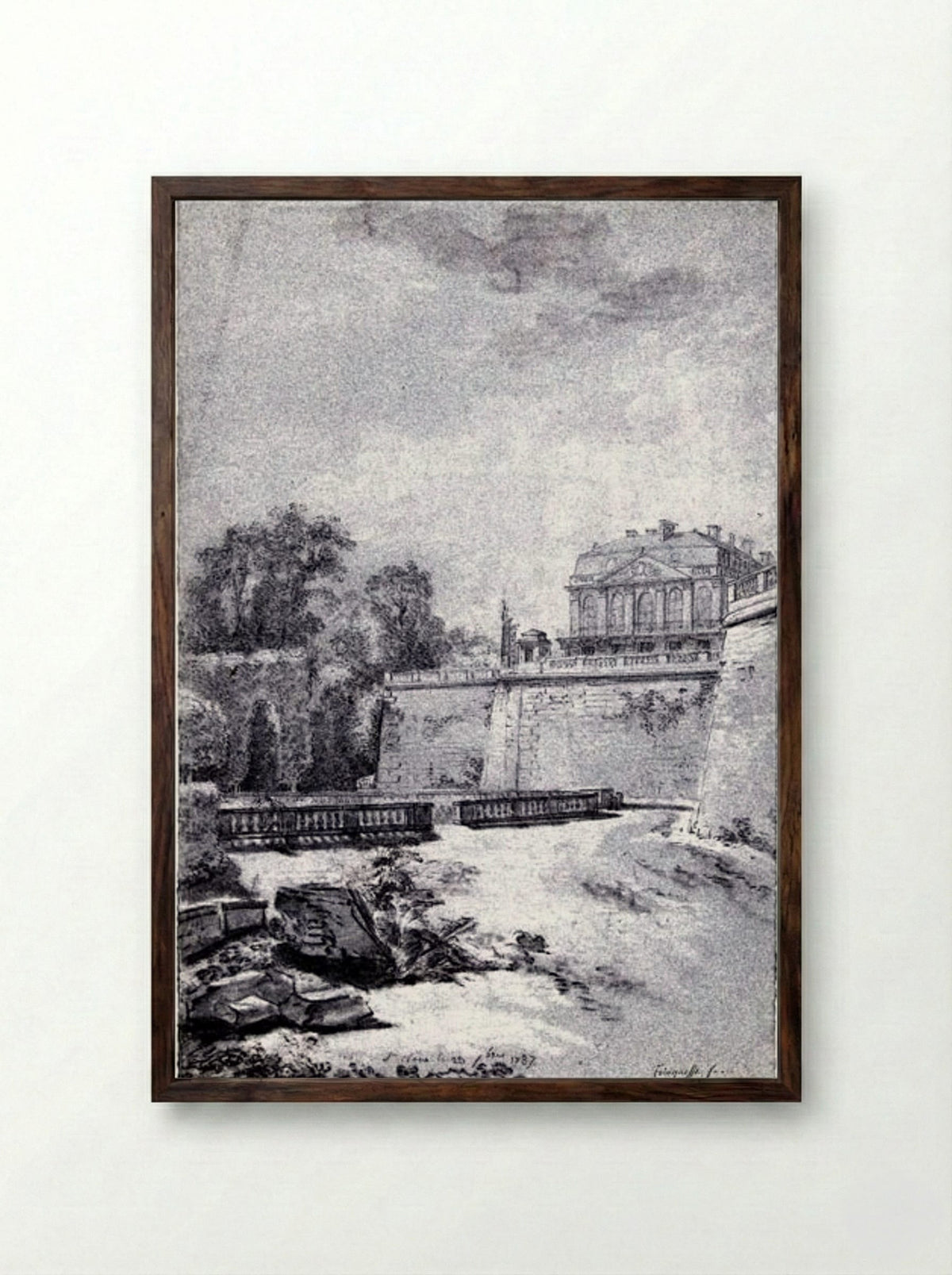 Gezicht op het park en een vleugel van kasteel Saint-Cloud - Louis Rolland Trinquesse - Framed Print Dark Wood