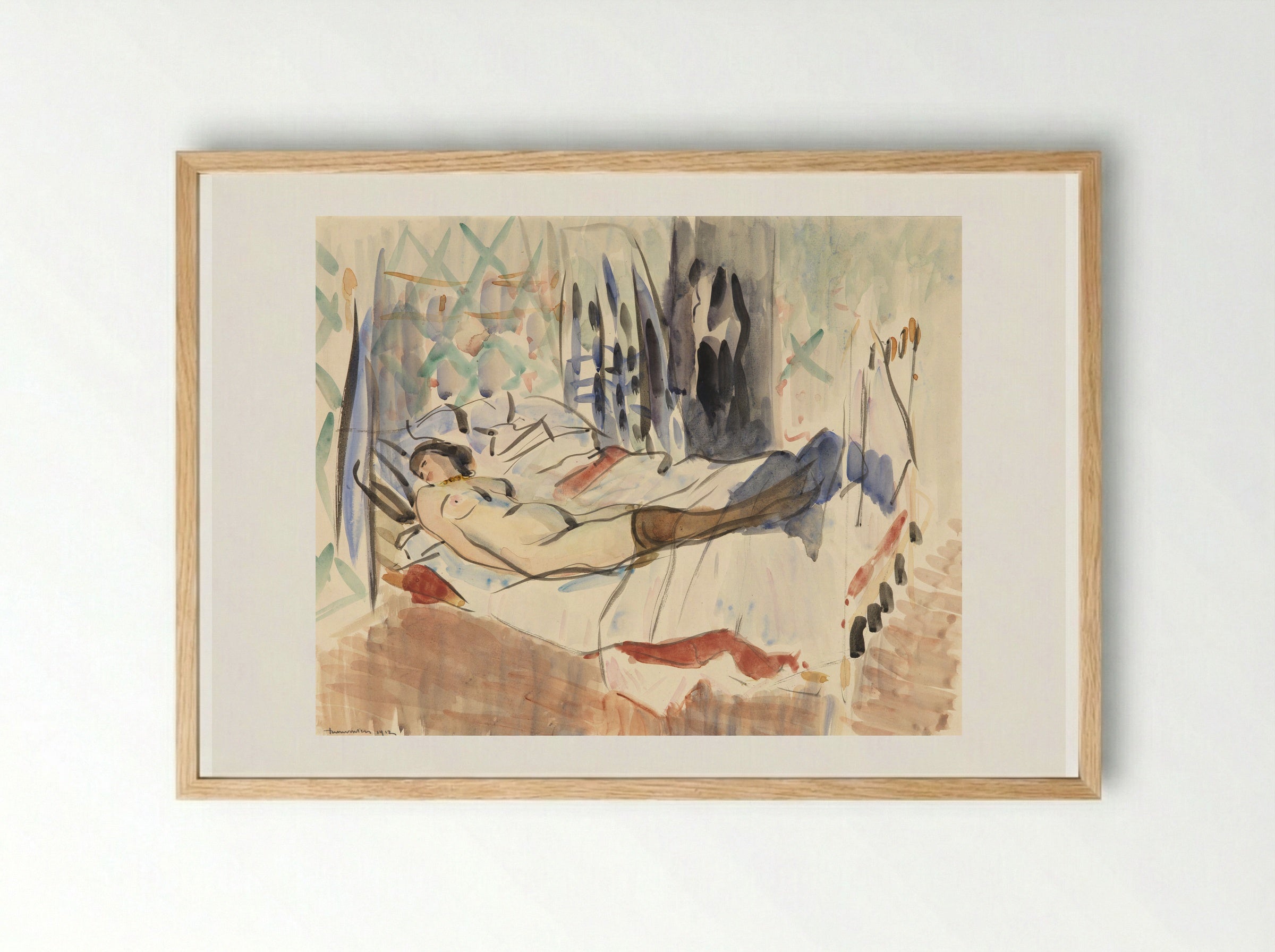 Interieur met een vrouw, die stof voor een kostuum snijdt - Rik Wouters - Framed Print Wood