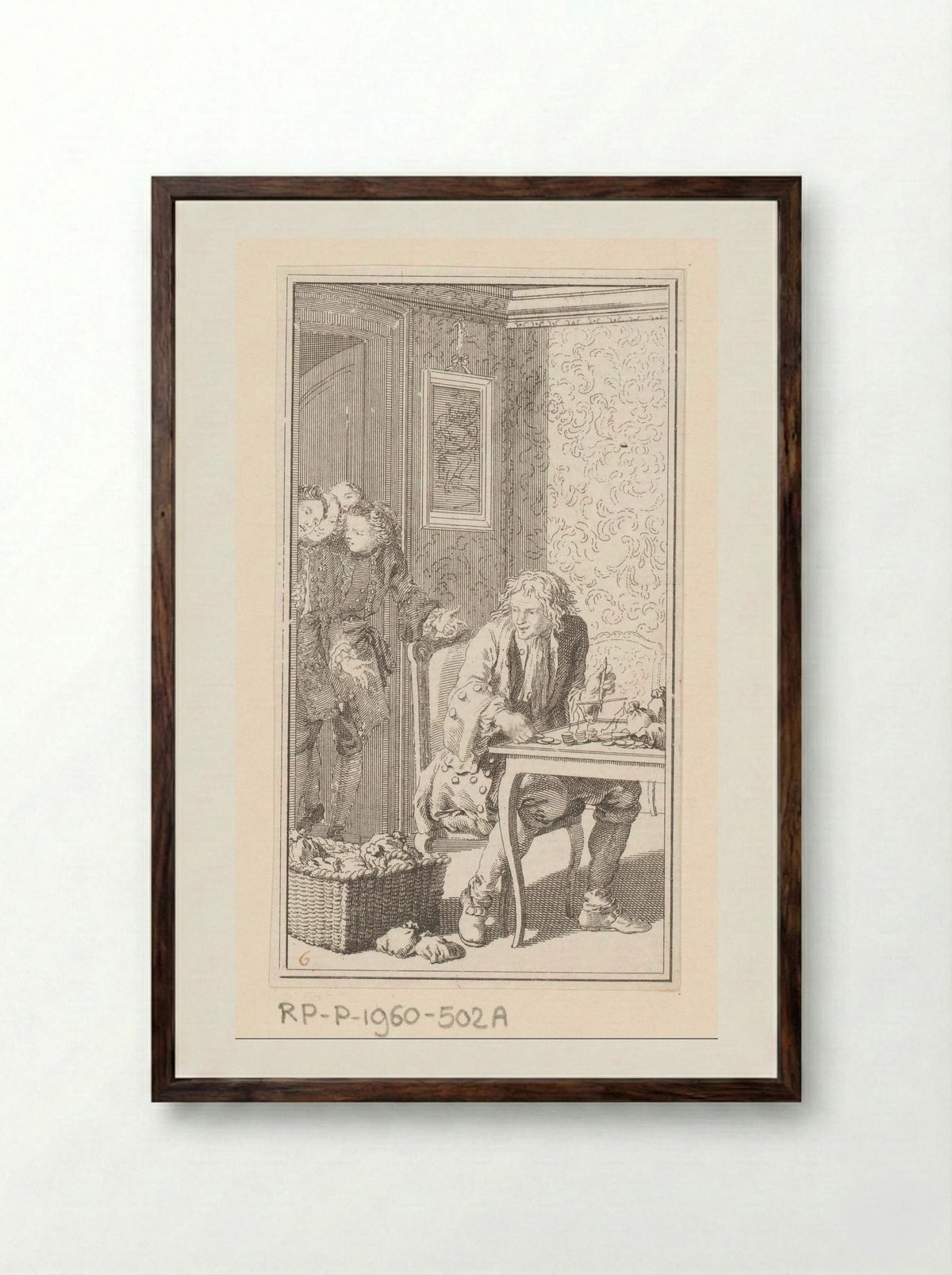 Interieur met man die geld weegt - Dominique Sornique - Framed Print Dark Wood