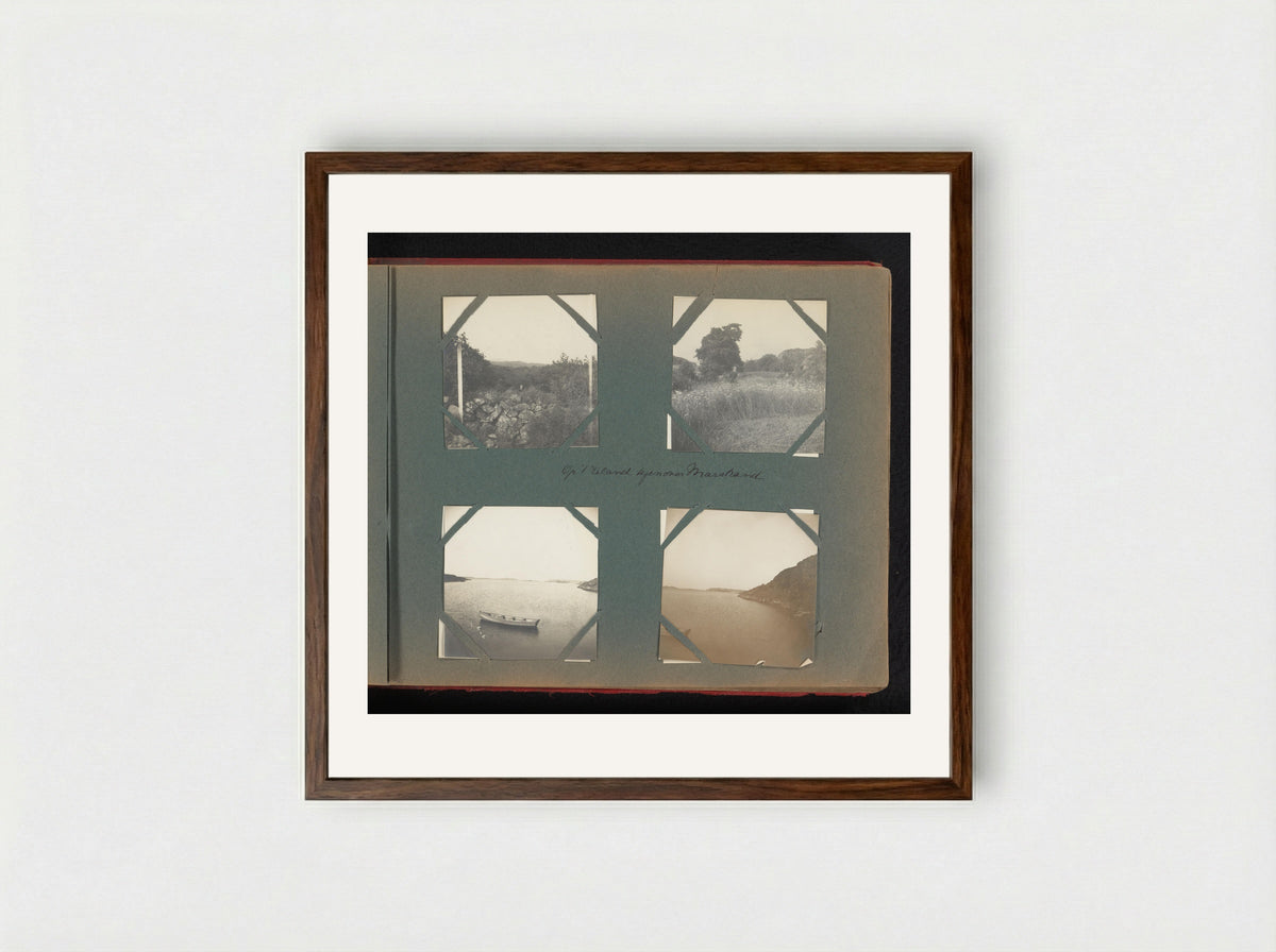 Joan Boelen op een eiland bij Marstrand - Charlotte Alida Boelen-Matthes - Framed Print Dark Wood