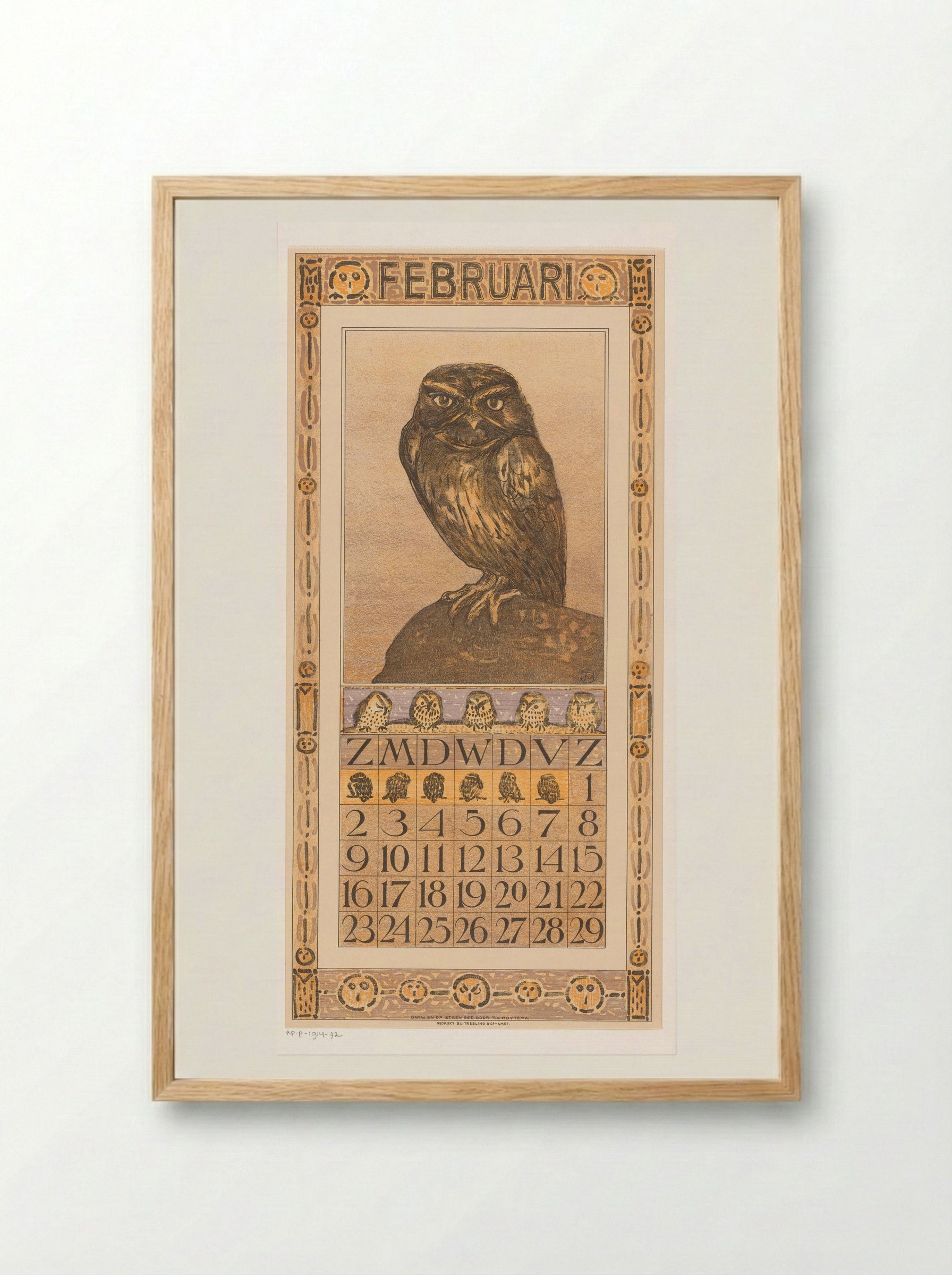 Kalenderblad februari met uil - Theo van Hoytema - Framed Print Wood