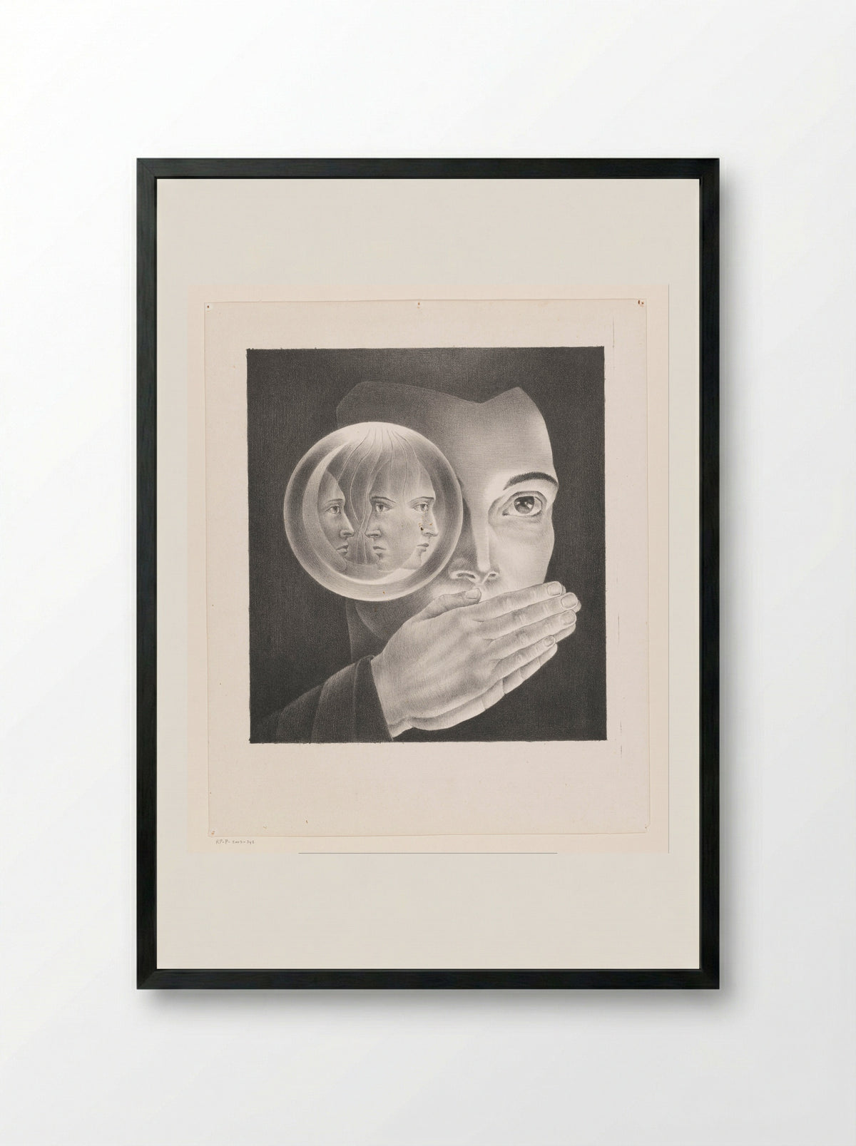 Kop met gevouwen handen en een bol met daarin gezichten - Riek Wesseling - Framed Print Black