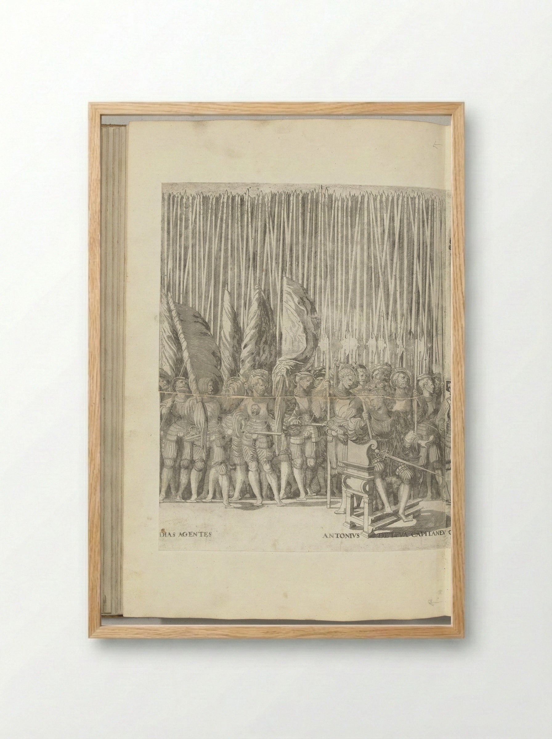 Landsknechten en Antonio de Leyva, plaat [MM] - Nicolaas Hogenberg - Framed Print Wood
