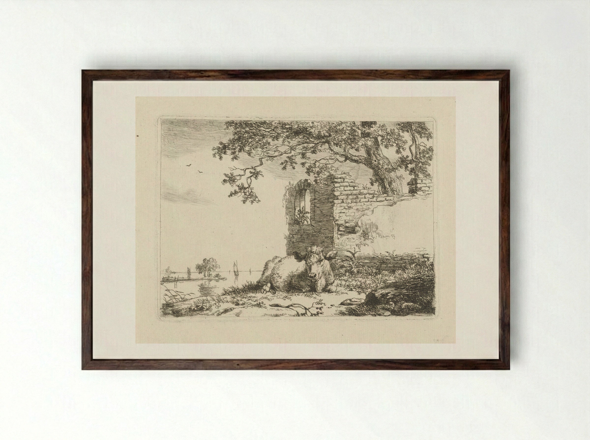Liggend kalf voor een ruïne - Pieter Gerardus van Os - Framed Print Dark Wood