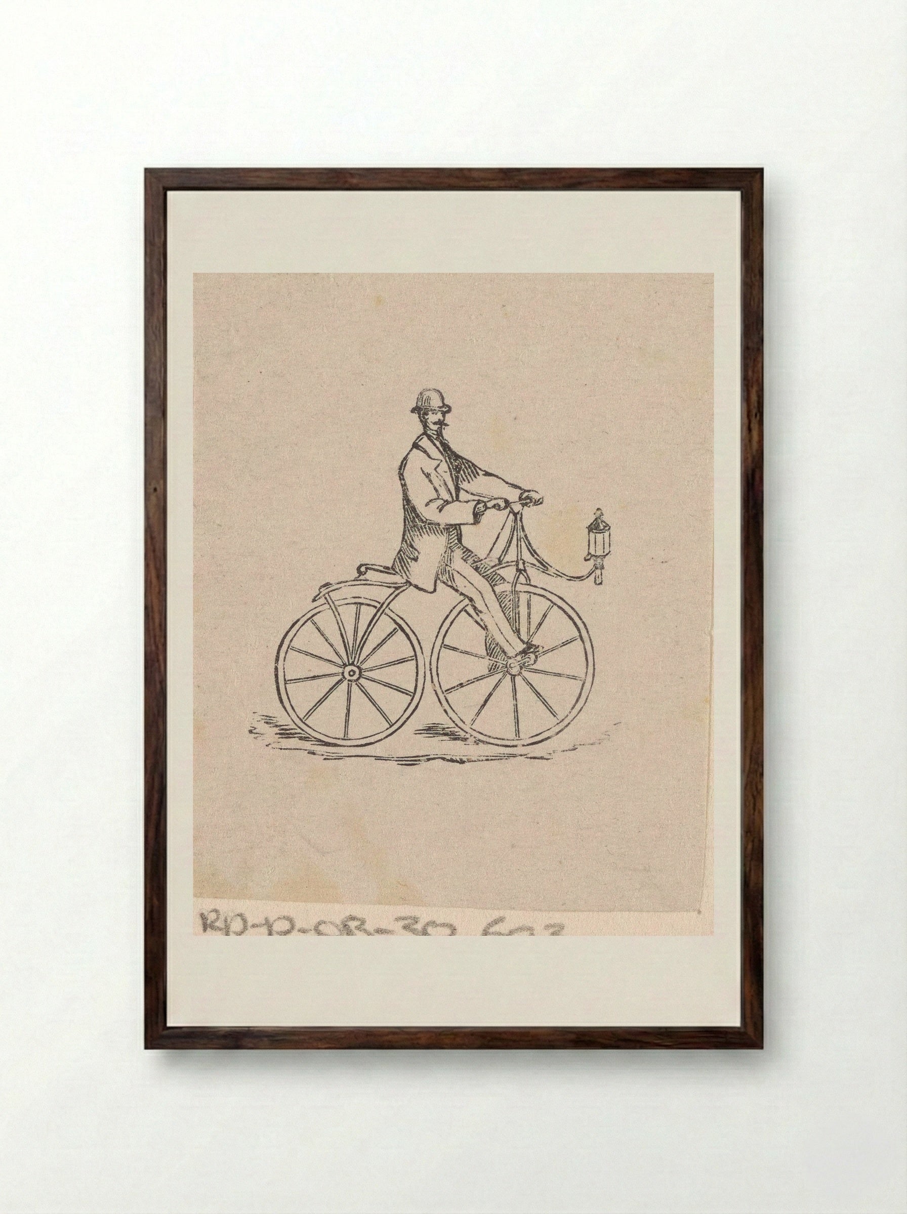 Man met een bolhoed op een fiets - Isaac Weissenbruch - Framed Print Dark Wood