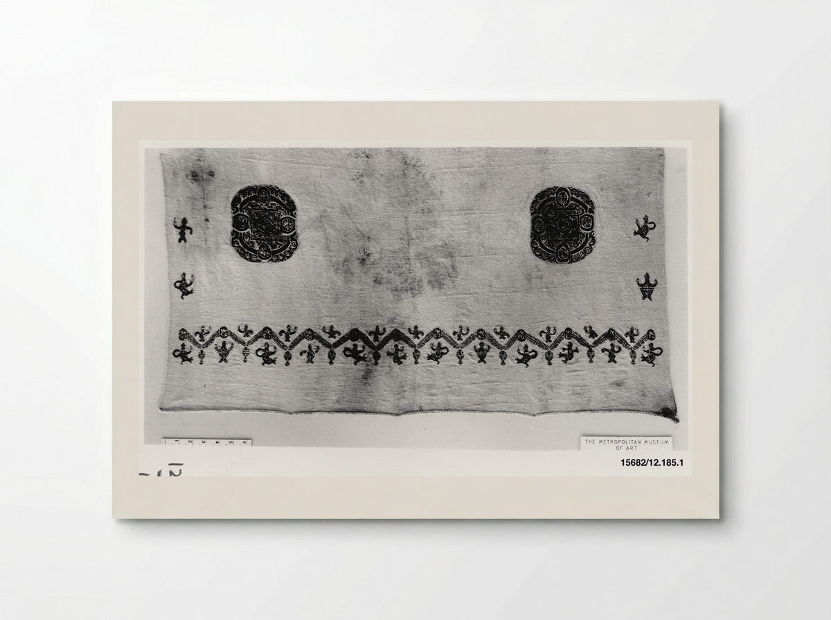 Mantle (Textile Fragment) - Fine Art Print - Poster