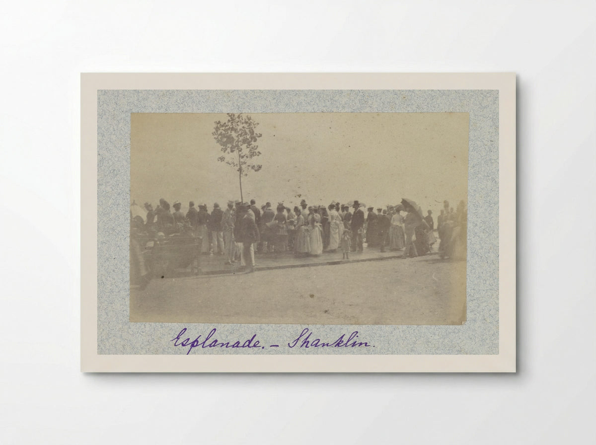 Mensen op de boulevard in Shanklin - Henry Pauw van Wieldrecht - Poster