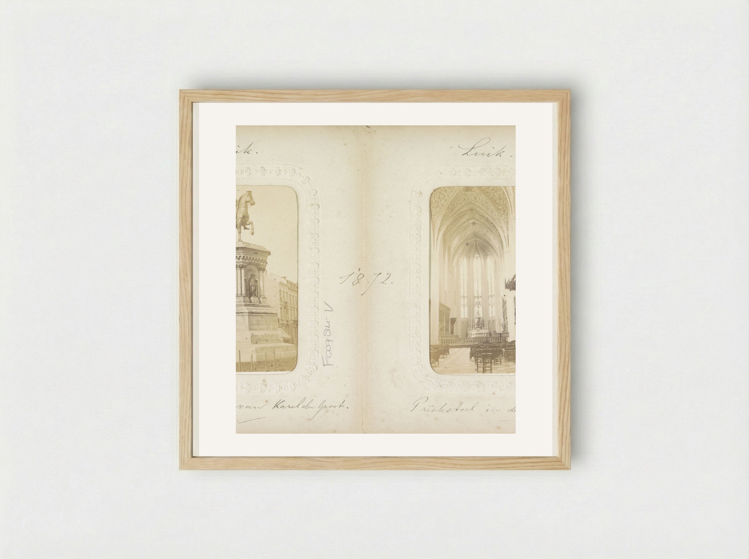 Middenschip, priesterkoor en preekstoel van de Sint-Pauluskathedraal in Luik - Adolphe Braun & Cie. - Framed Print Wood