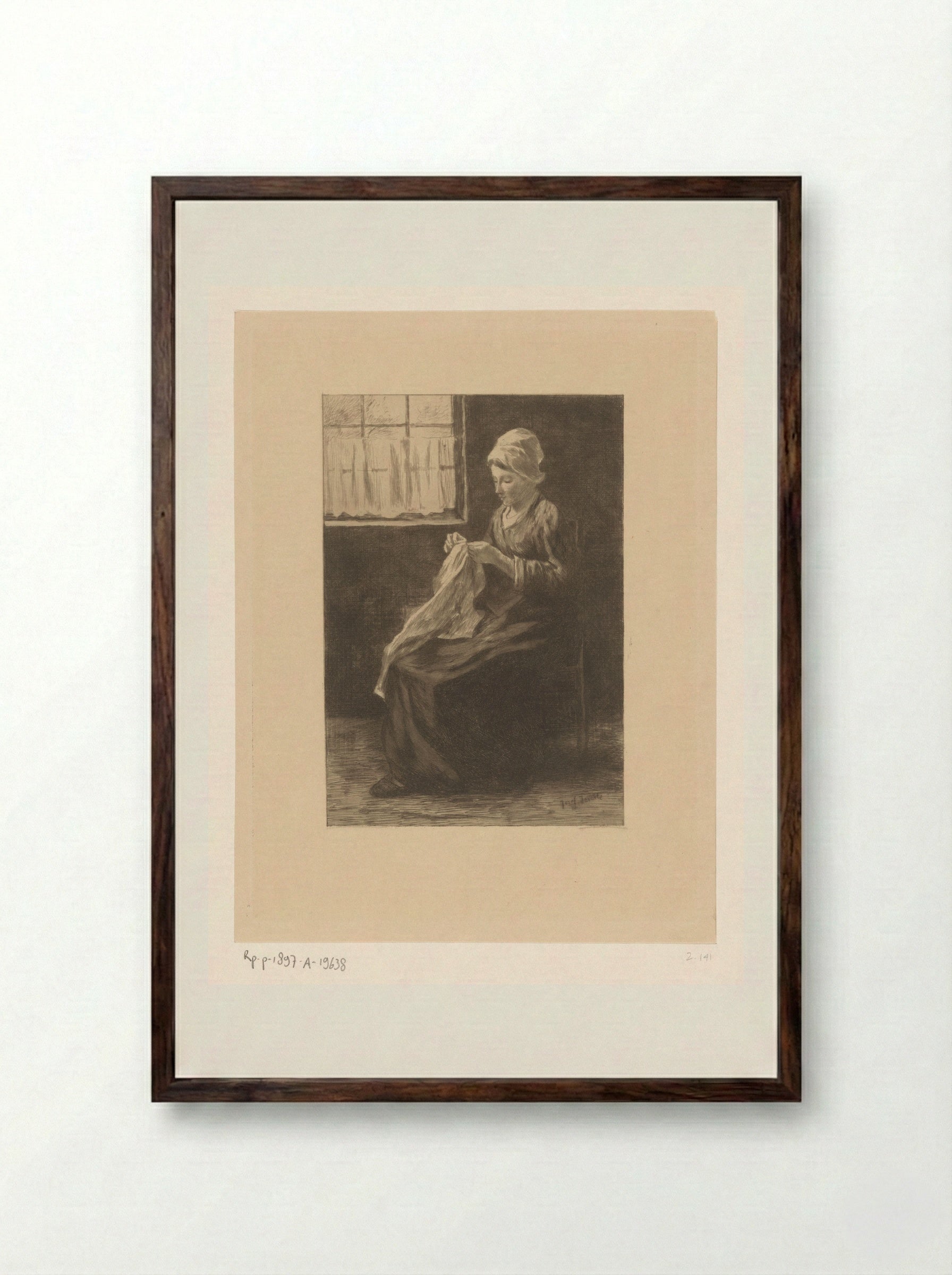 Naaiende vrouw aan een raam - Philip Zilcken - Framed Print Dark Wood