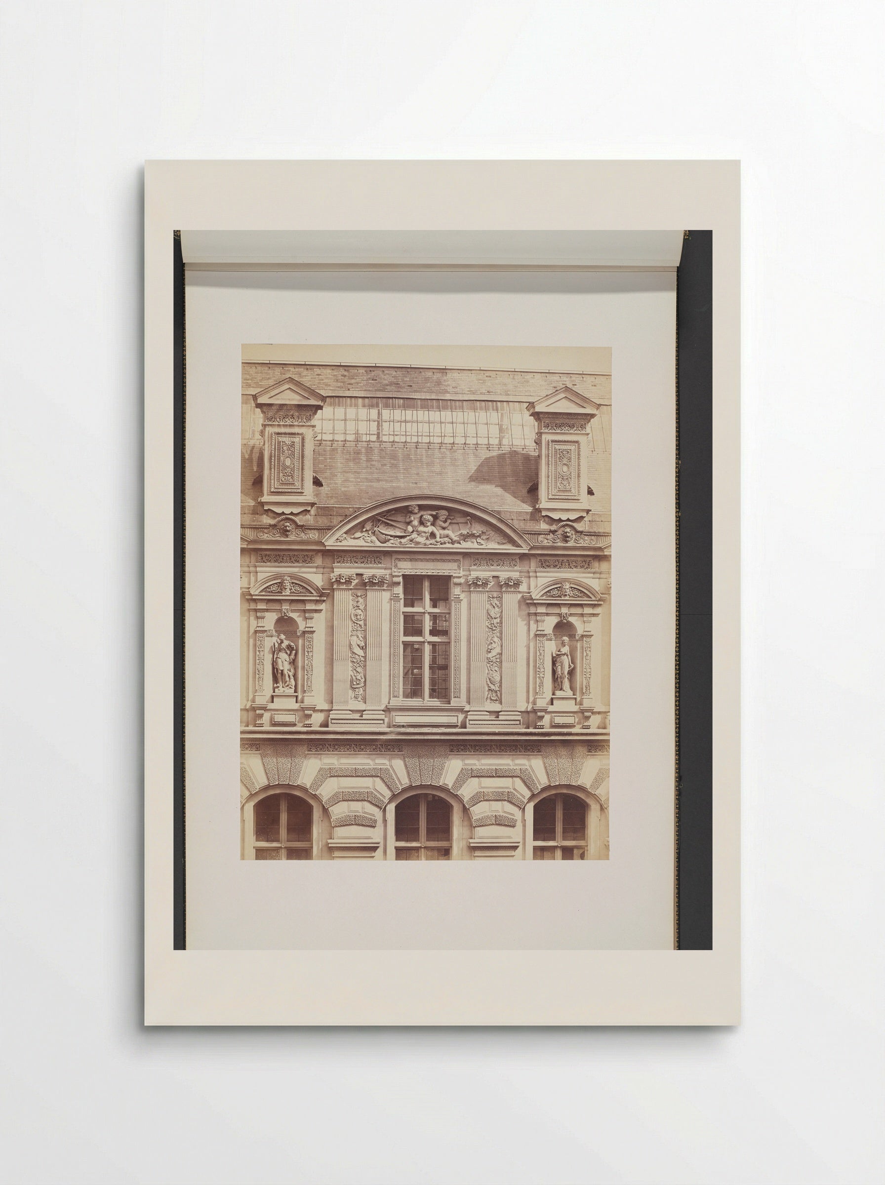Noordgevel aan de Cour Visconti van het Palais du Louvre - Édouard Denis Baldus - Poster