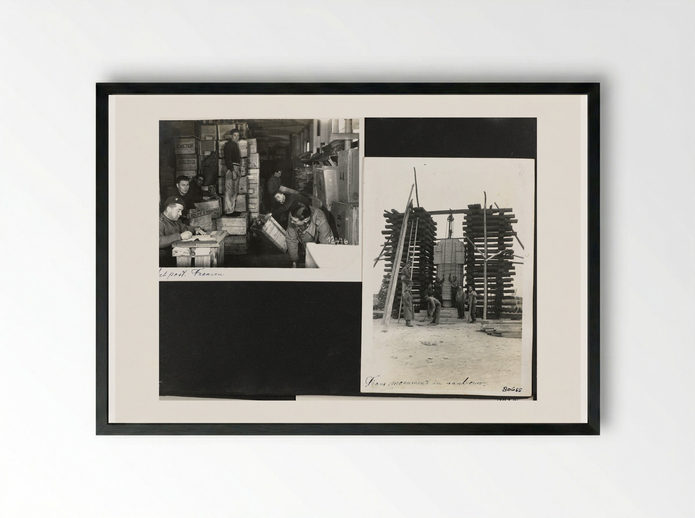 Pakketpost Fransen / Frans monument in aanbouw - Dick W.B. van Maarseveen - Framed Print Black