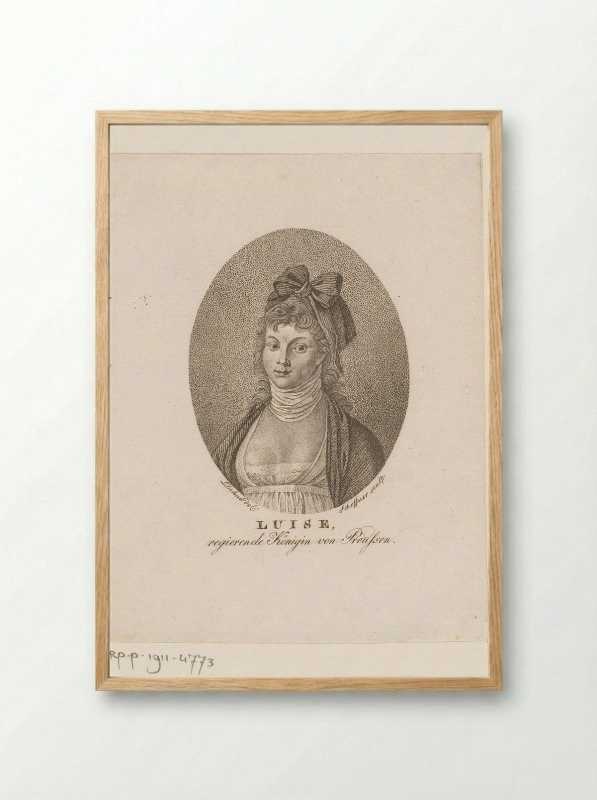 Portrait of Louise of Mecklenburg-Strelitz - Heinrich Müller - Framed Print Wood