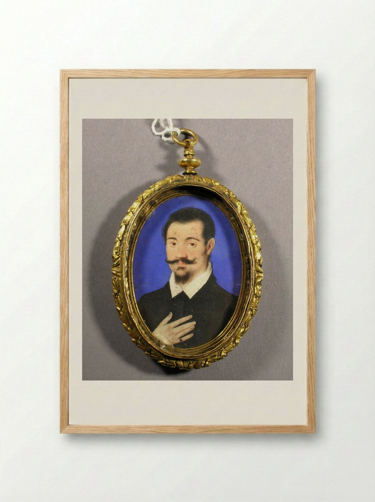 Portrait of a Gentleman - Isaac Oliver - Framed Print Wood