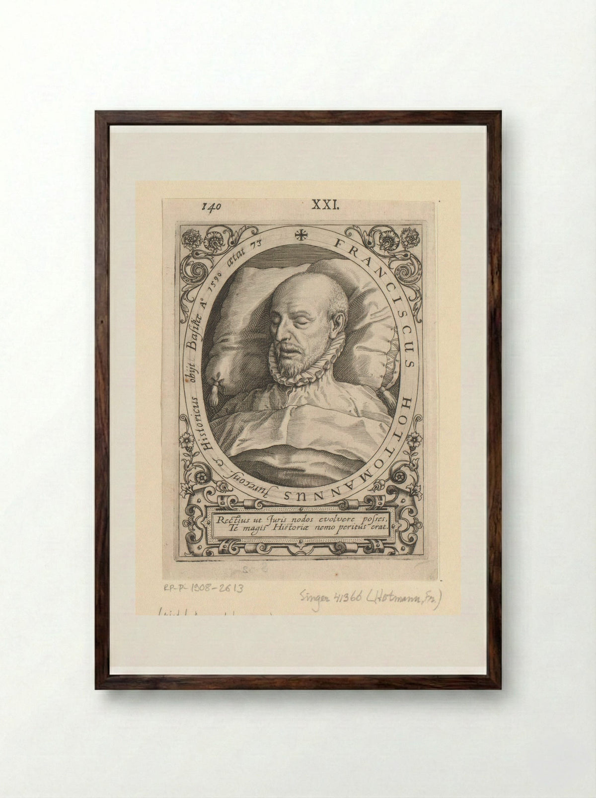 Portret van François Hotman - Johann Theodor de Bry - Framed Print Dark Wood