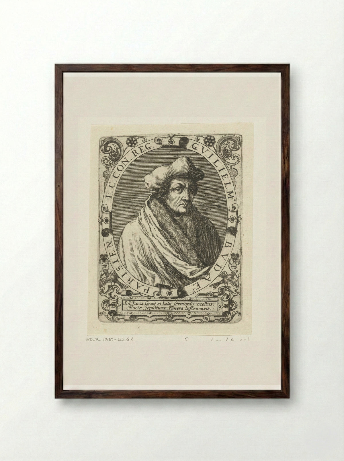 Portret van Guillaume Budé - Theodor de Bry - Framed Print Dark Wood