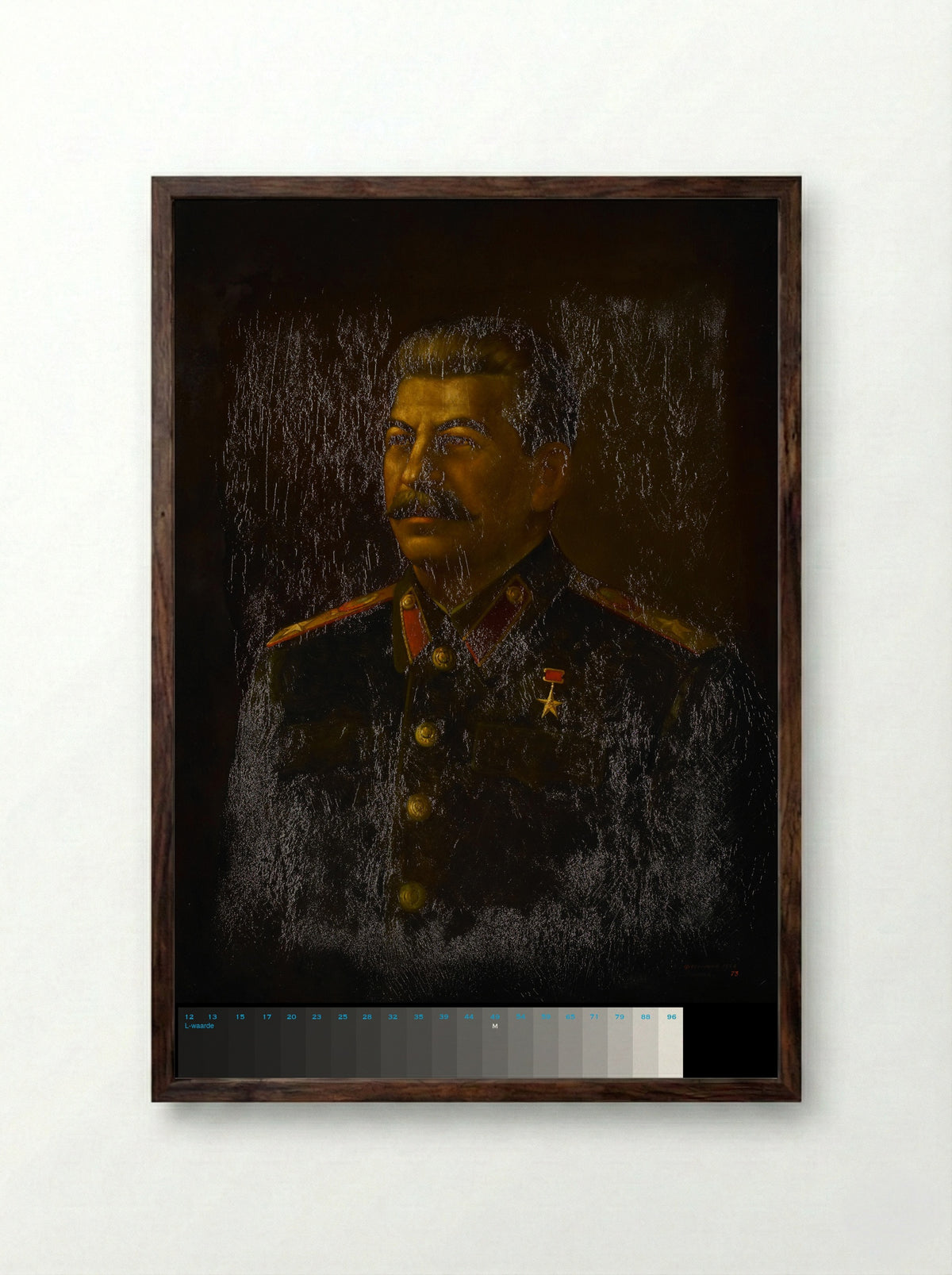 Portret van Joseph Stalin - Mikhail Grigoriyevich Pashinin - Framed Print Dark Wood
