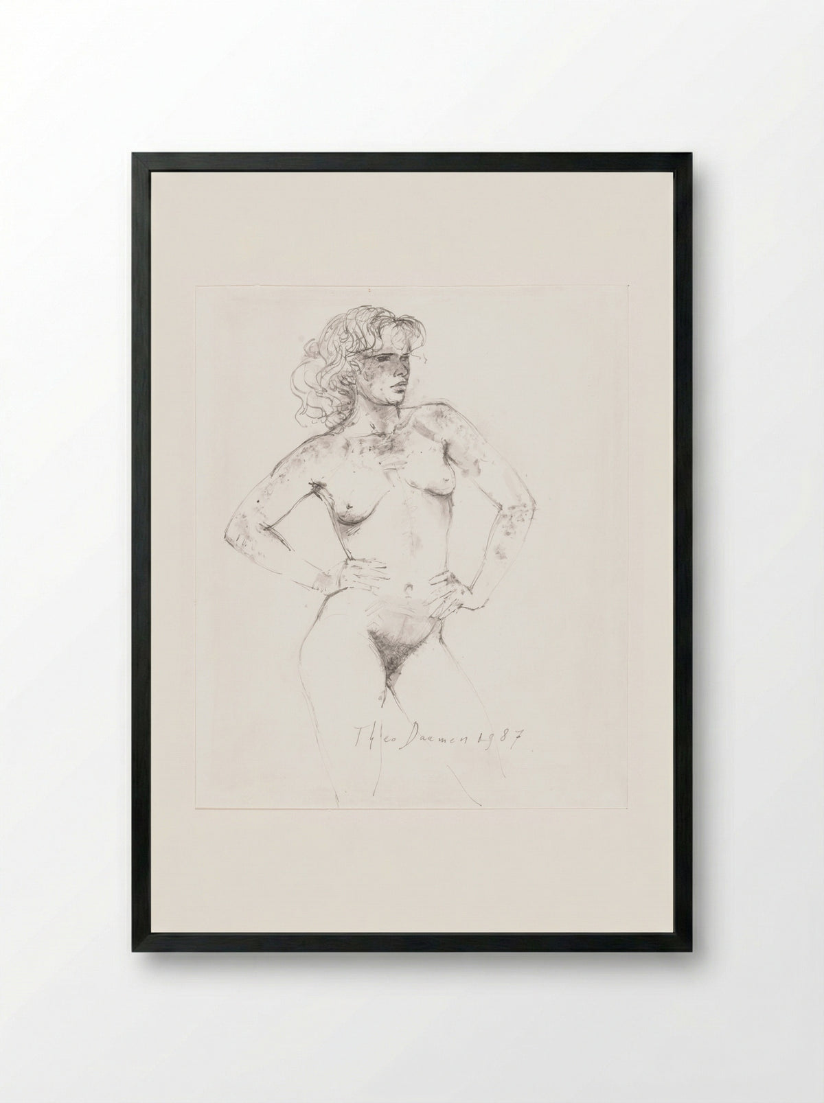 Staand vrouwelijk naakt met sproeten, de handen in de zij - Theo Daamen - Framed Print Black
