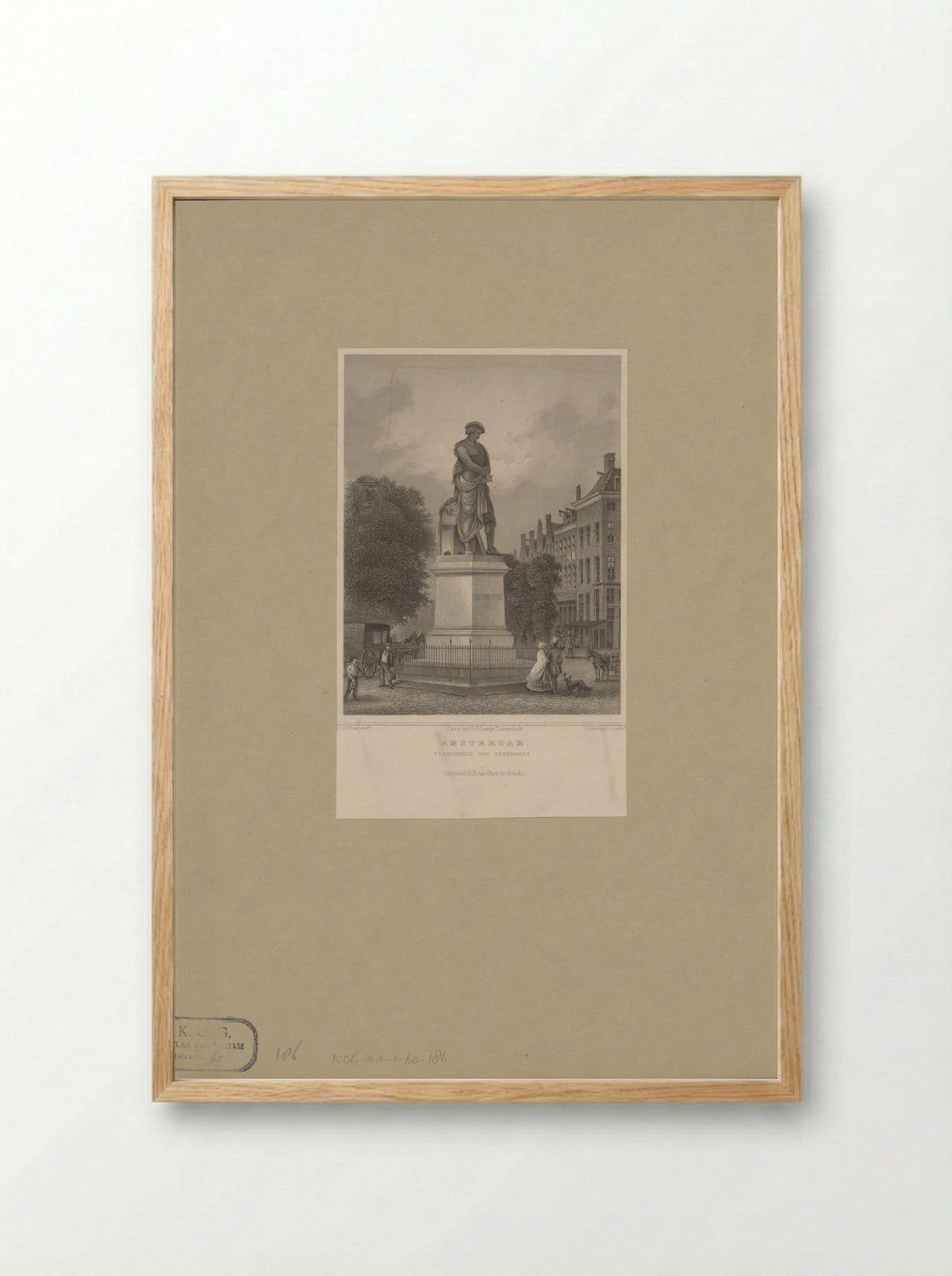 Standbeeld van Rembrandt op de Botermarkt te Amsterdam - G. Heisinger - Framed Print Wood