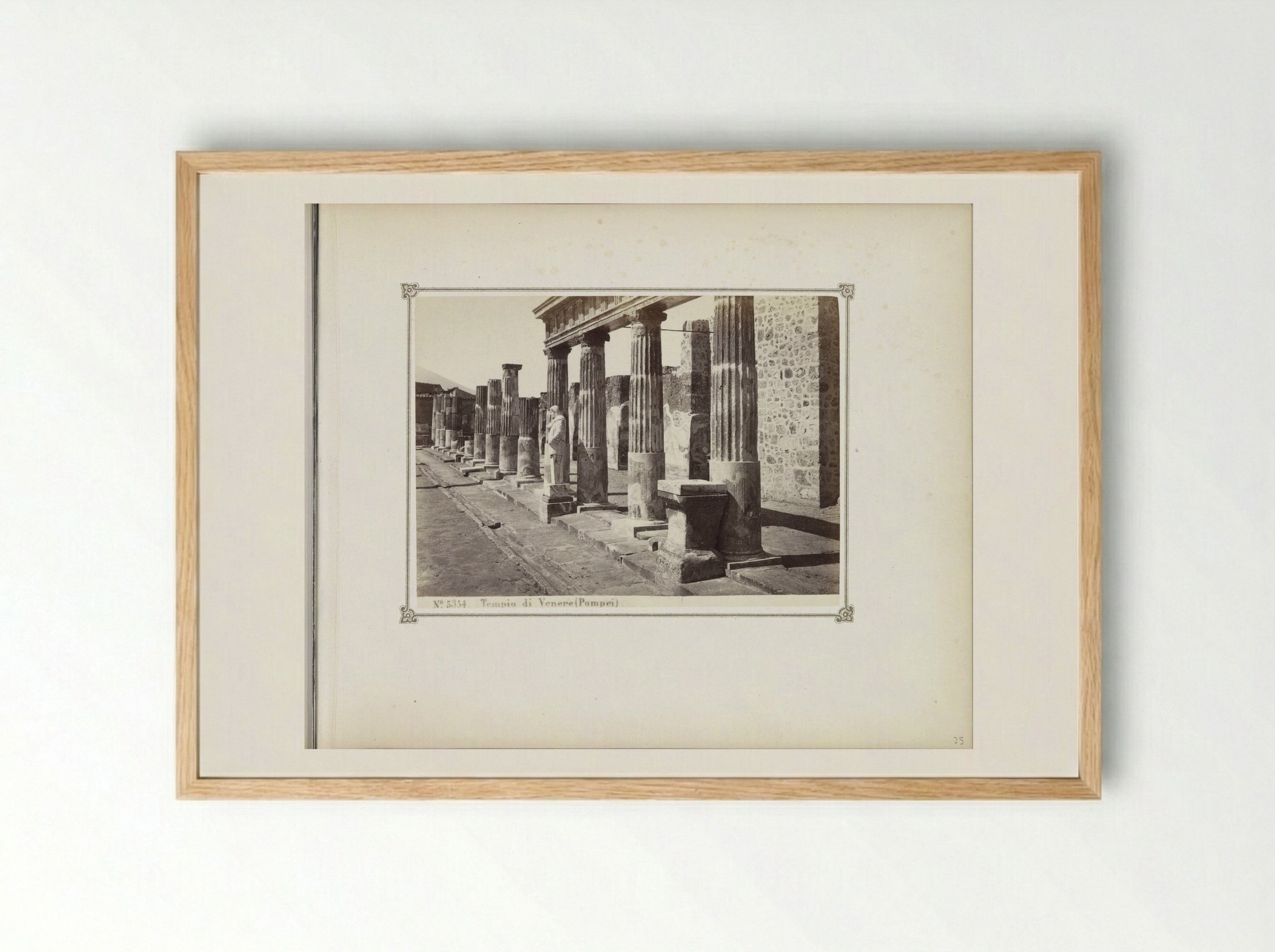 Tempio di Venere (Pompei) - Giorgio Sommer - Framed Print Wood